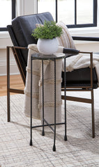 A2Z Furniture - Ashley Furniture - Newgoren Accent Table - Accent Table / Clear/Black - A4000631