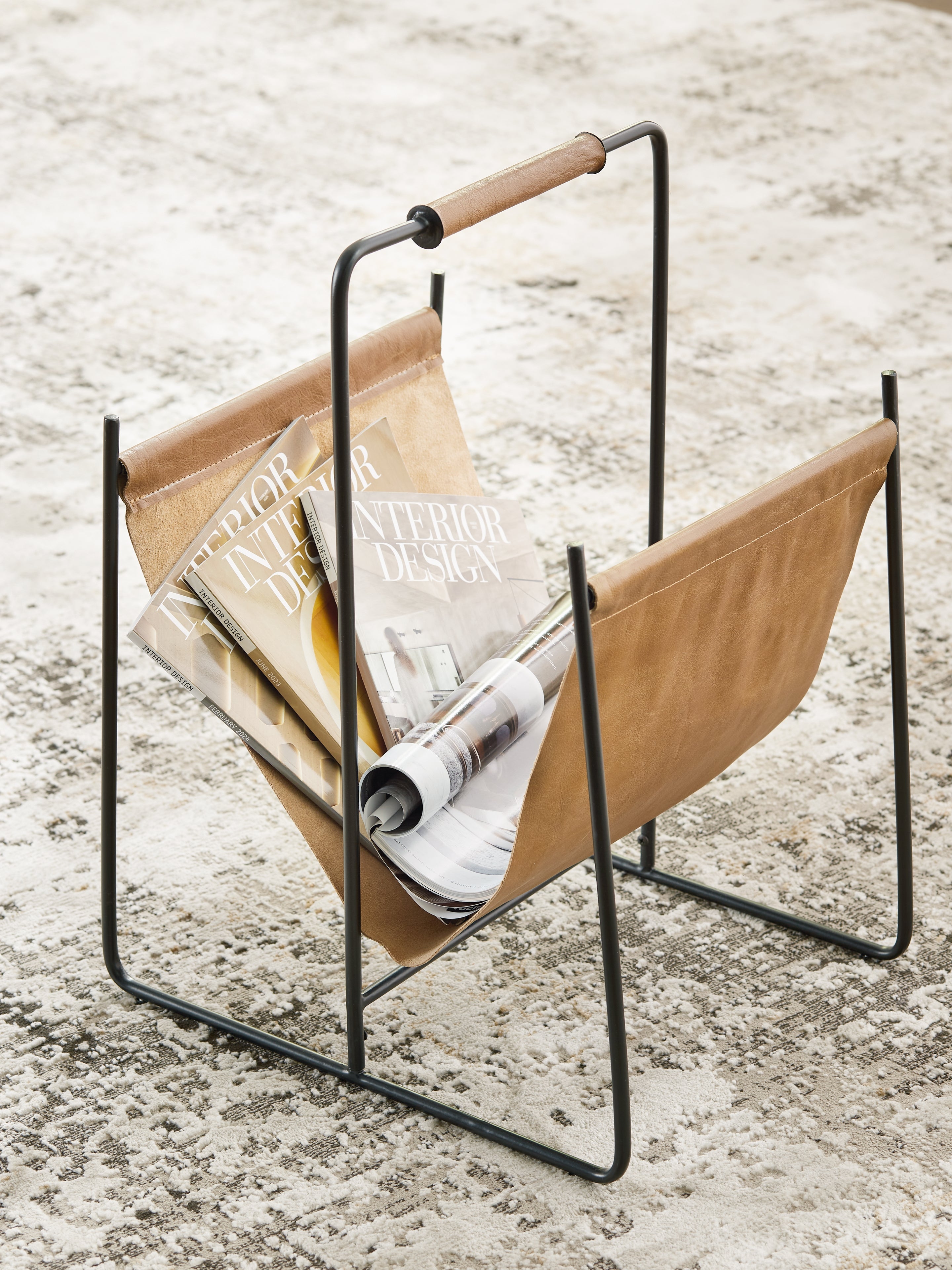 A2Z Furniture - Ashley Furniture - Faronworth Magazine Rack - Magazine Rack / Brown/Black - A4000668