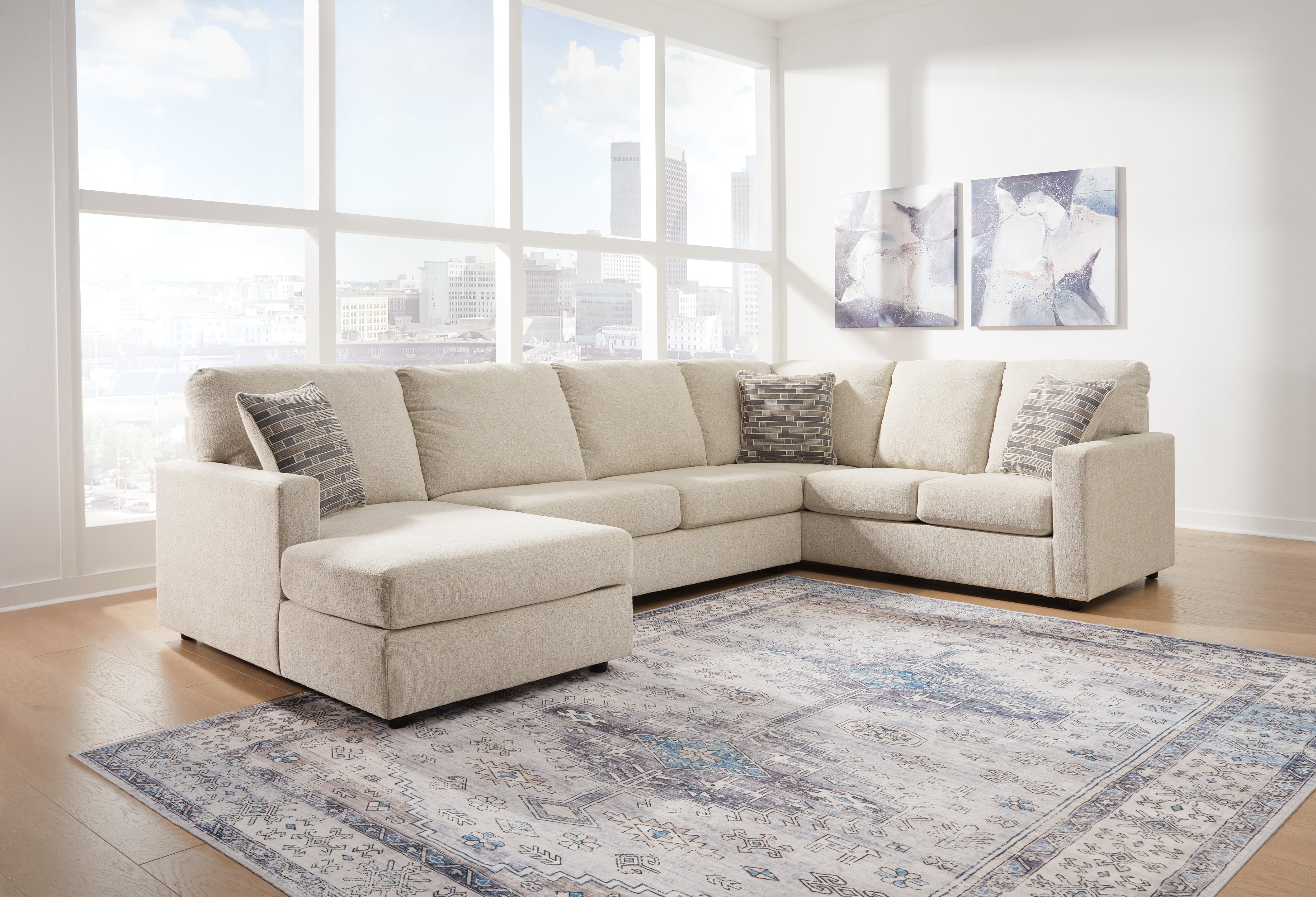 A2Z Furniture - Ashley Furniture - Edenfield Sectional - RAF 3-Piece Sectional with Chaise / Linen - 29004S1