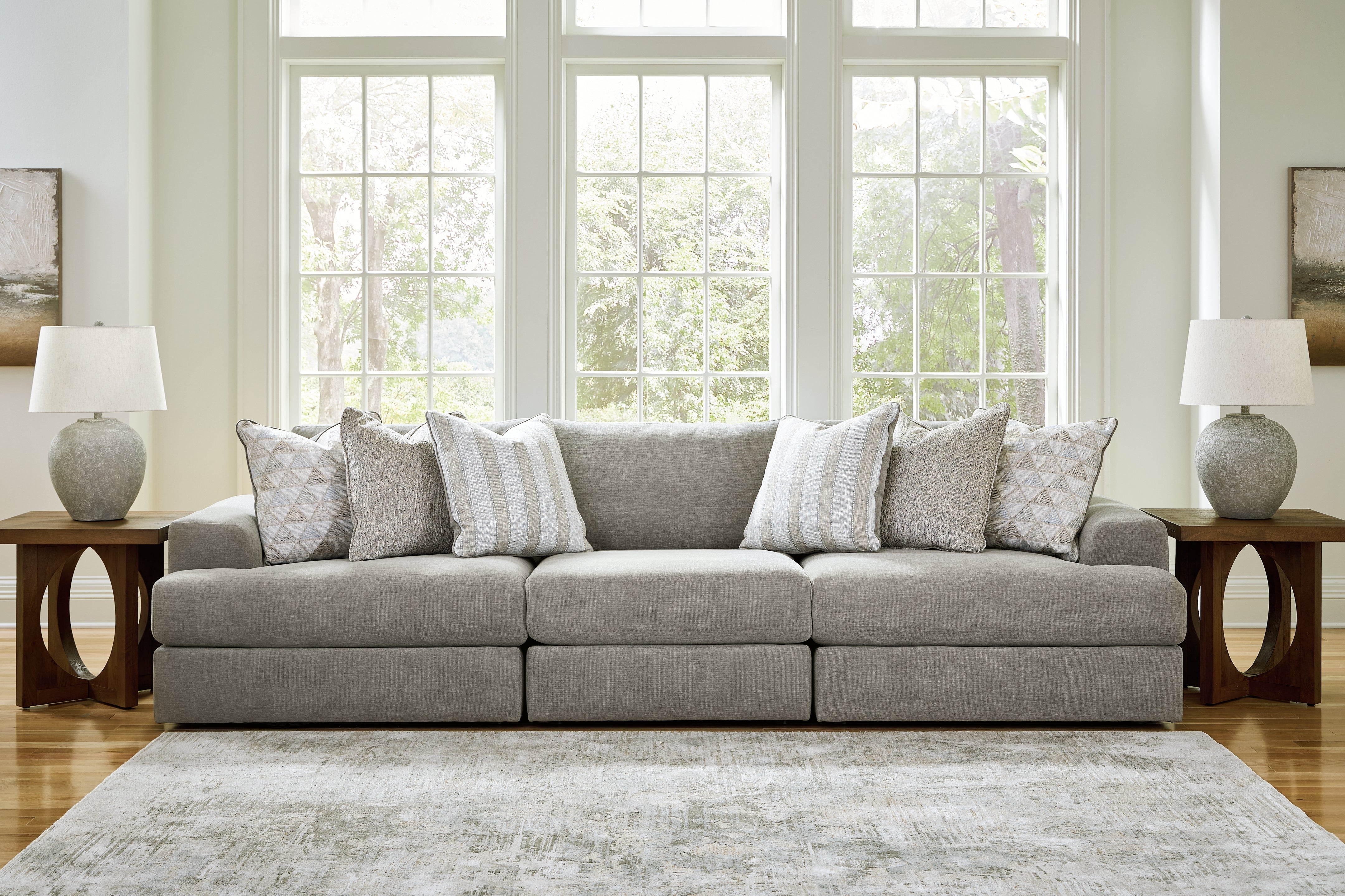 A2Z Furniture - Ashley Furniture - Avaliyah Sectional - RAF 3-Piece Sectional Sofa / Ash - 58103S2