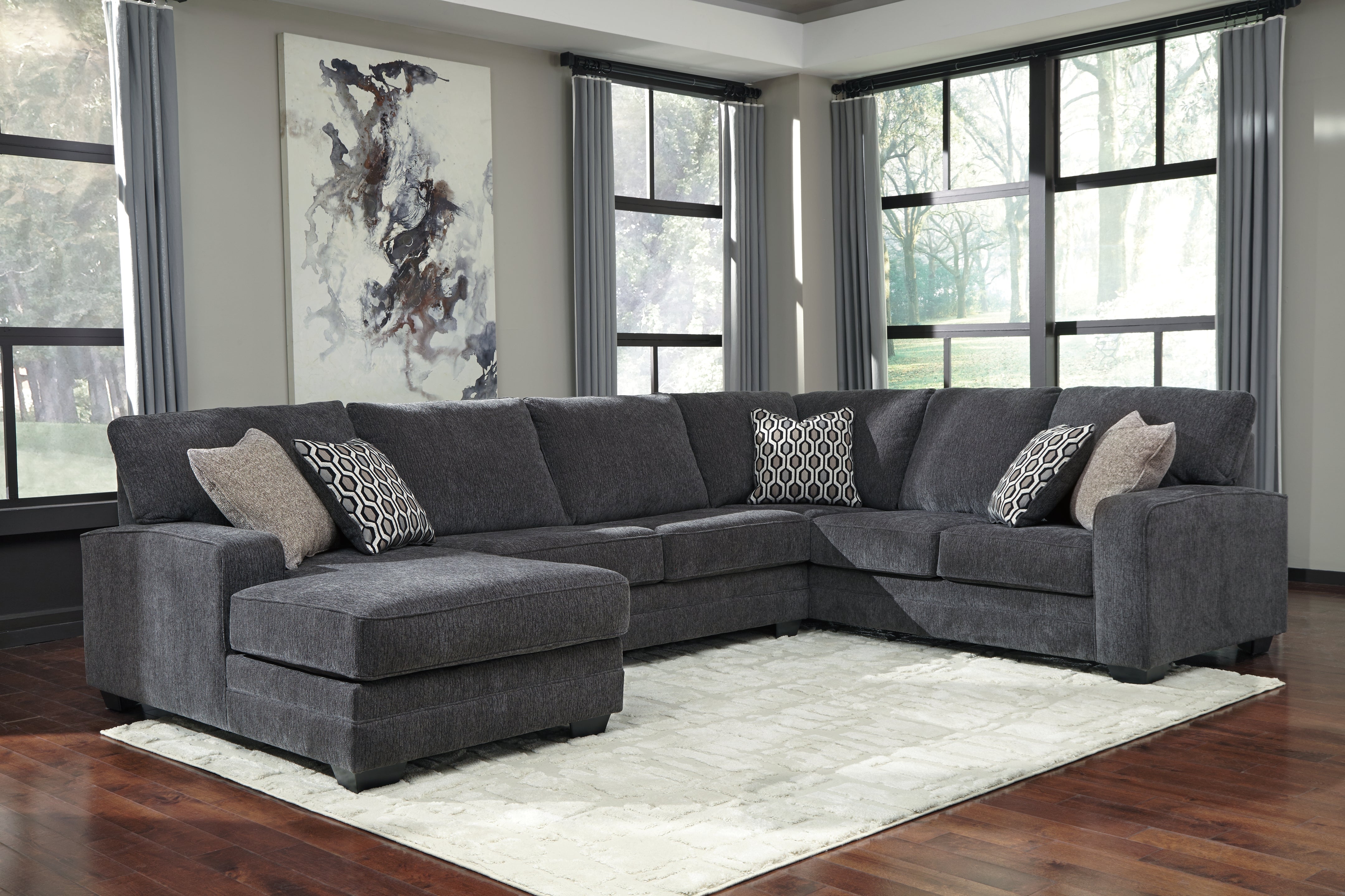 A2Z Furniture - Ashley Furniture - Tracling Sectional - RAF 3-Piece Sectional with Chaise / Slate - 72600S1