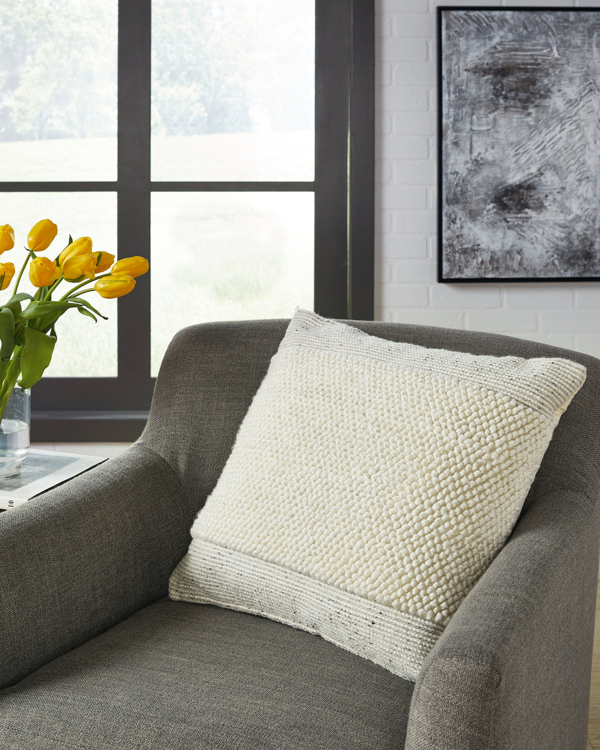 A2Z Furniture - Ashley Furniture - Rowcher Pillows - Pillow / Gray/White - A1001004P