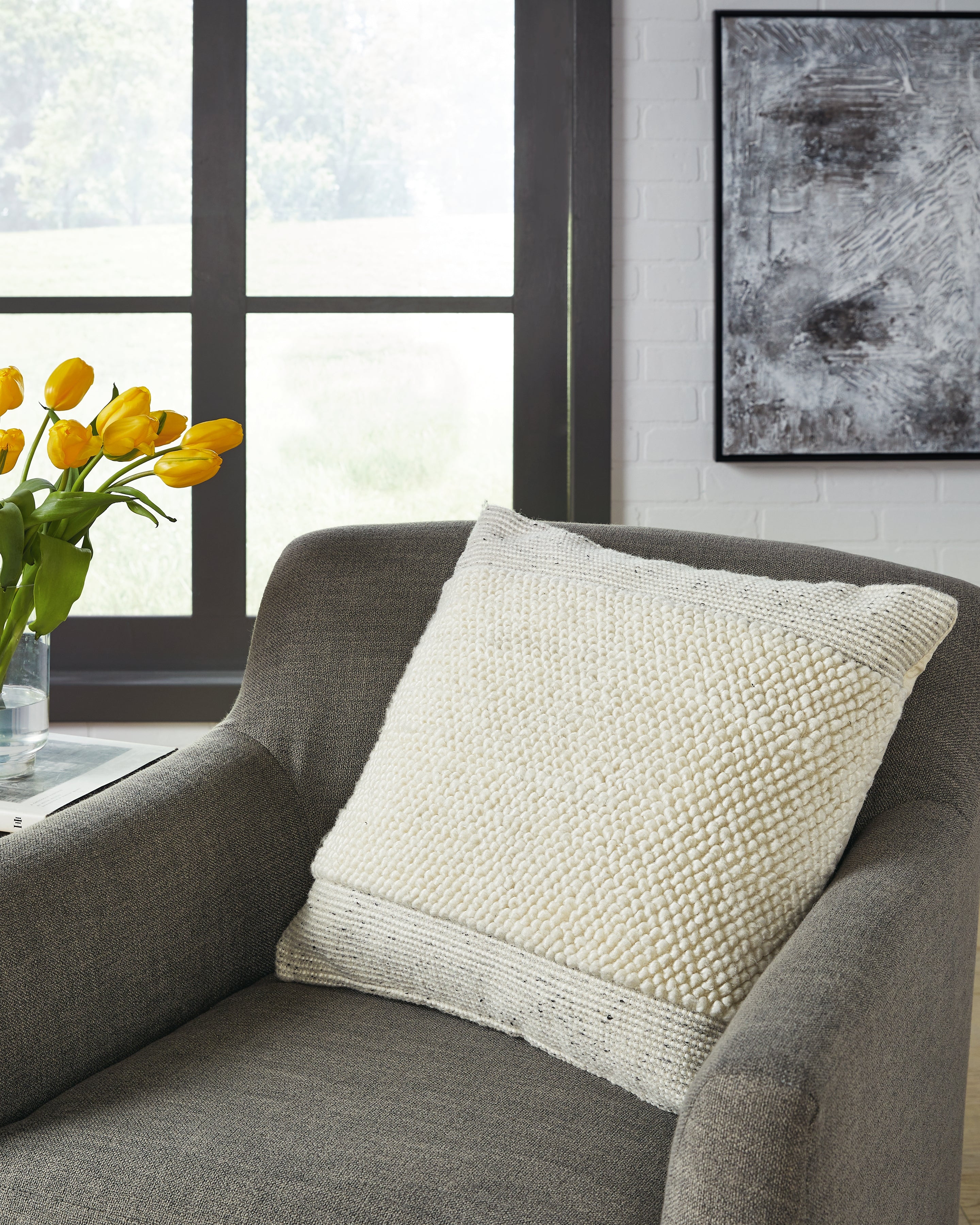A2Z Furniture - Ashley Furniture - Rowcher Pillows - Pillow / Gray/White - A1001004P