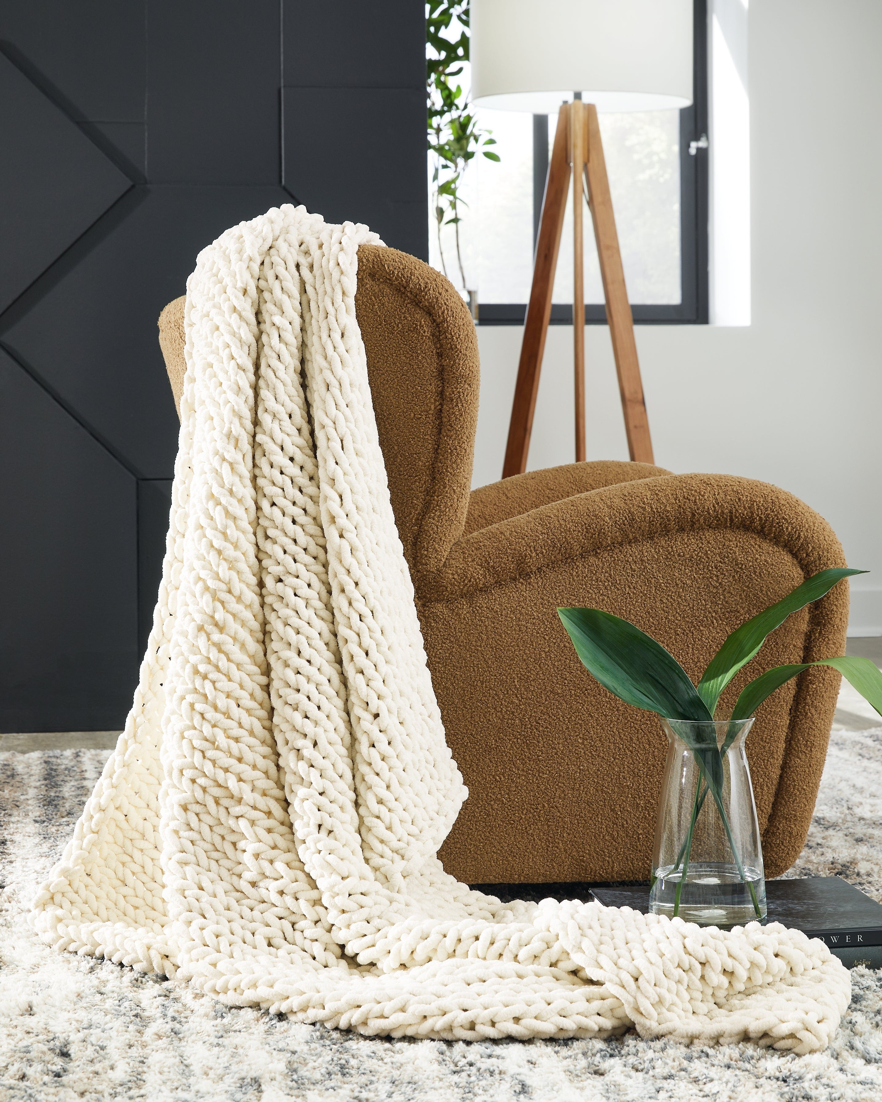 A2Z Furniture - Ashley Furniture - Chaddon Throw - Throw / Ivory - A1001060T