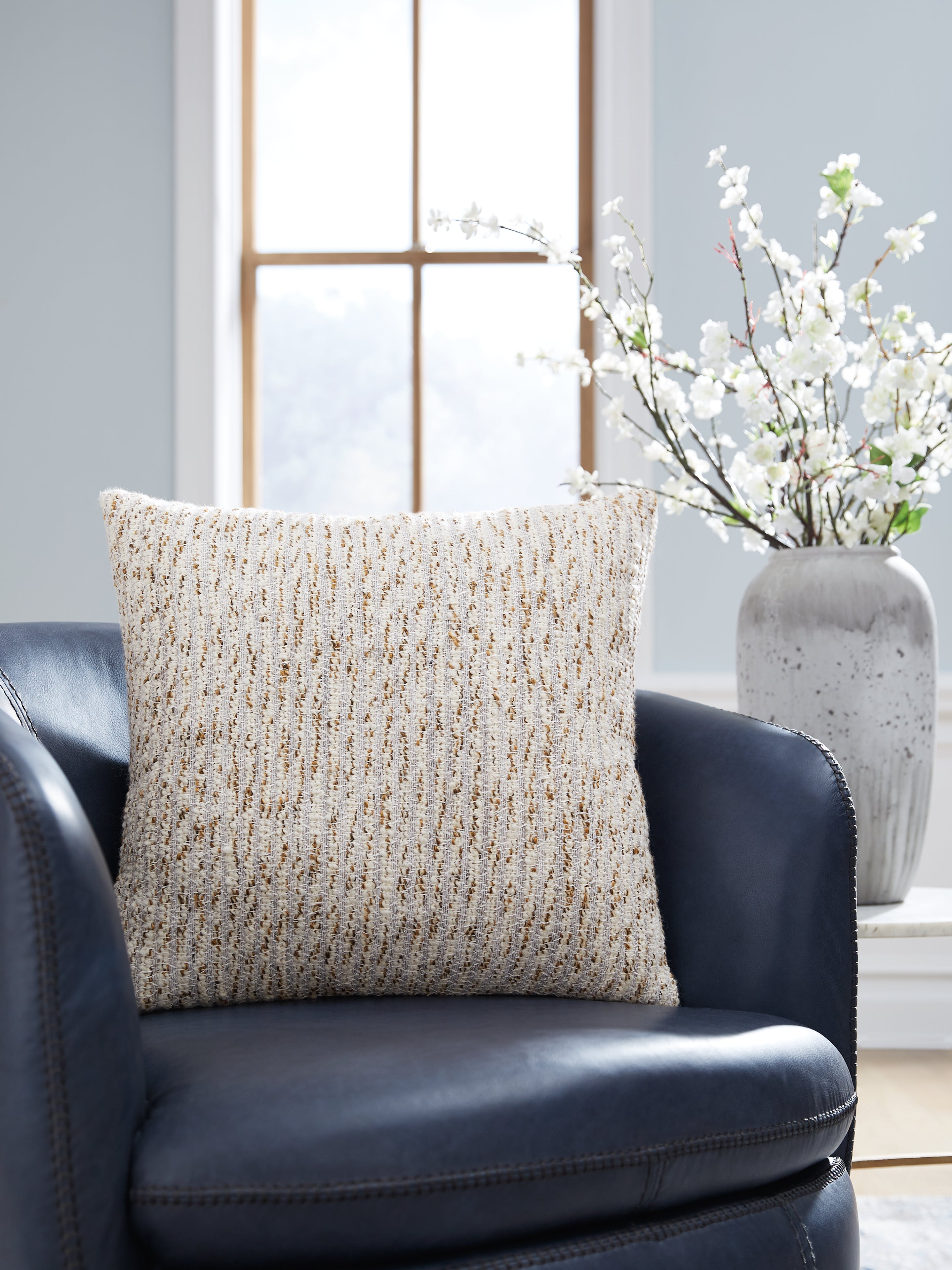A2Z Furniture - Ashley Furniture - Abler Pillows - Pillow / Ivory/Gray/Gold - A1001068P