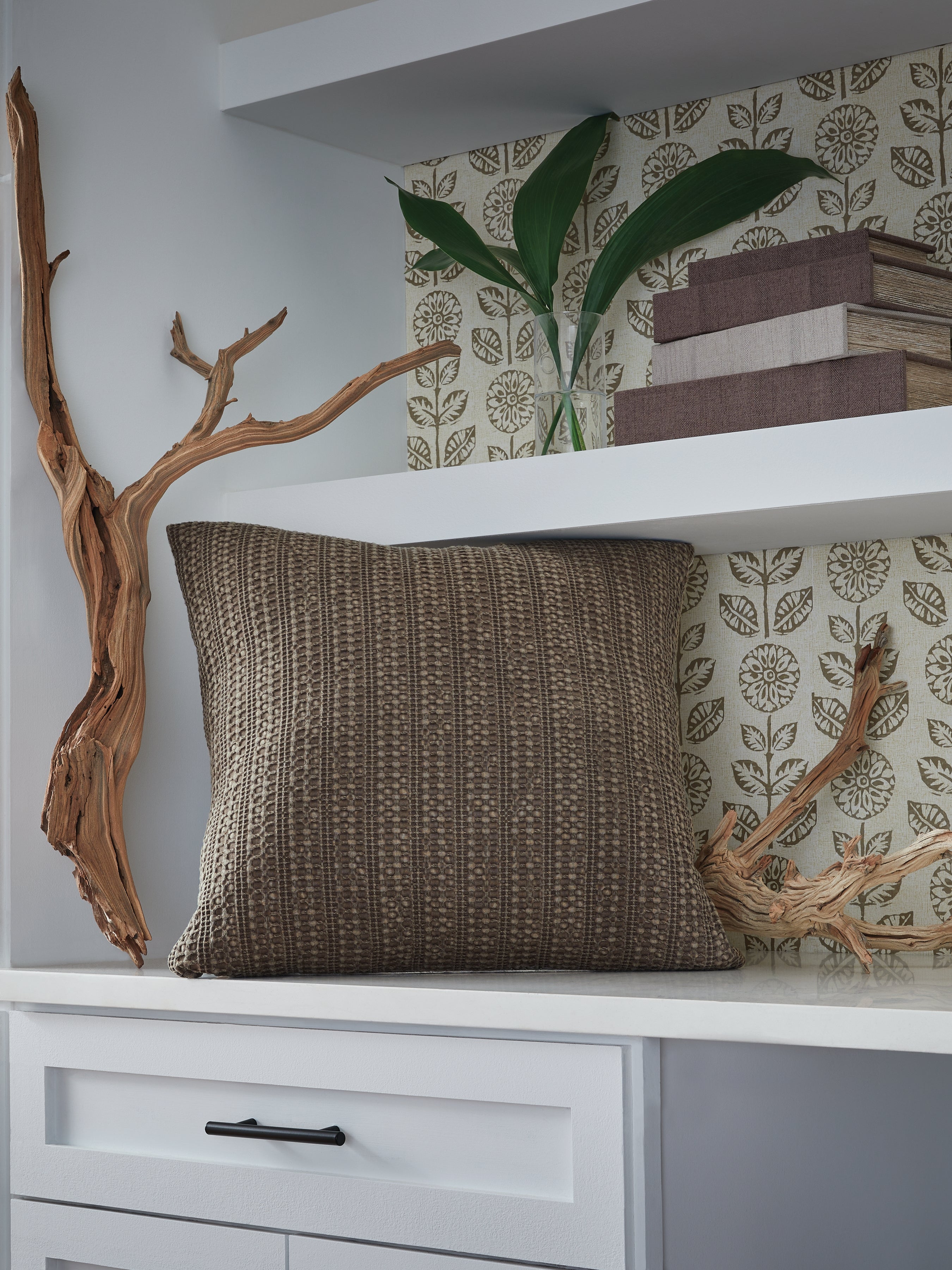 A2Z Furniture - Ashley Furniture - Landcher Pillows - Pillow (4/CS) / Brown - A1001104