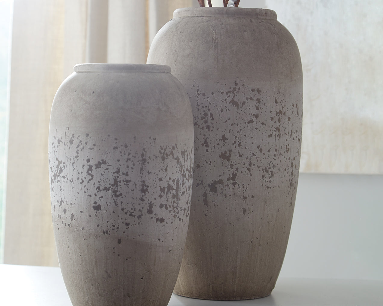 A2Z Furniture - Ashley Furniture - Dimitra Vase - Vase Set (Set of 2) / Brown/Cream - A2000110