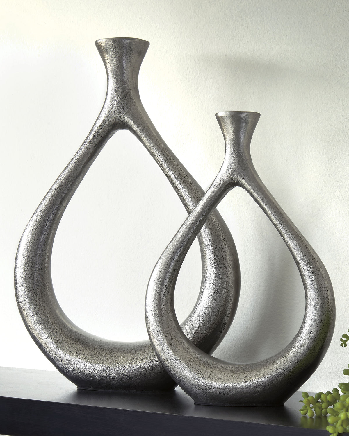 A2Z Furniture - Ashley Furniture - Dimaia Vase - Vase (Set of 2) / Antique Silver Finish - A2000348V