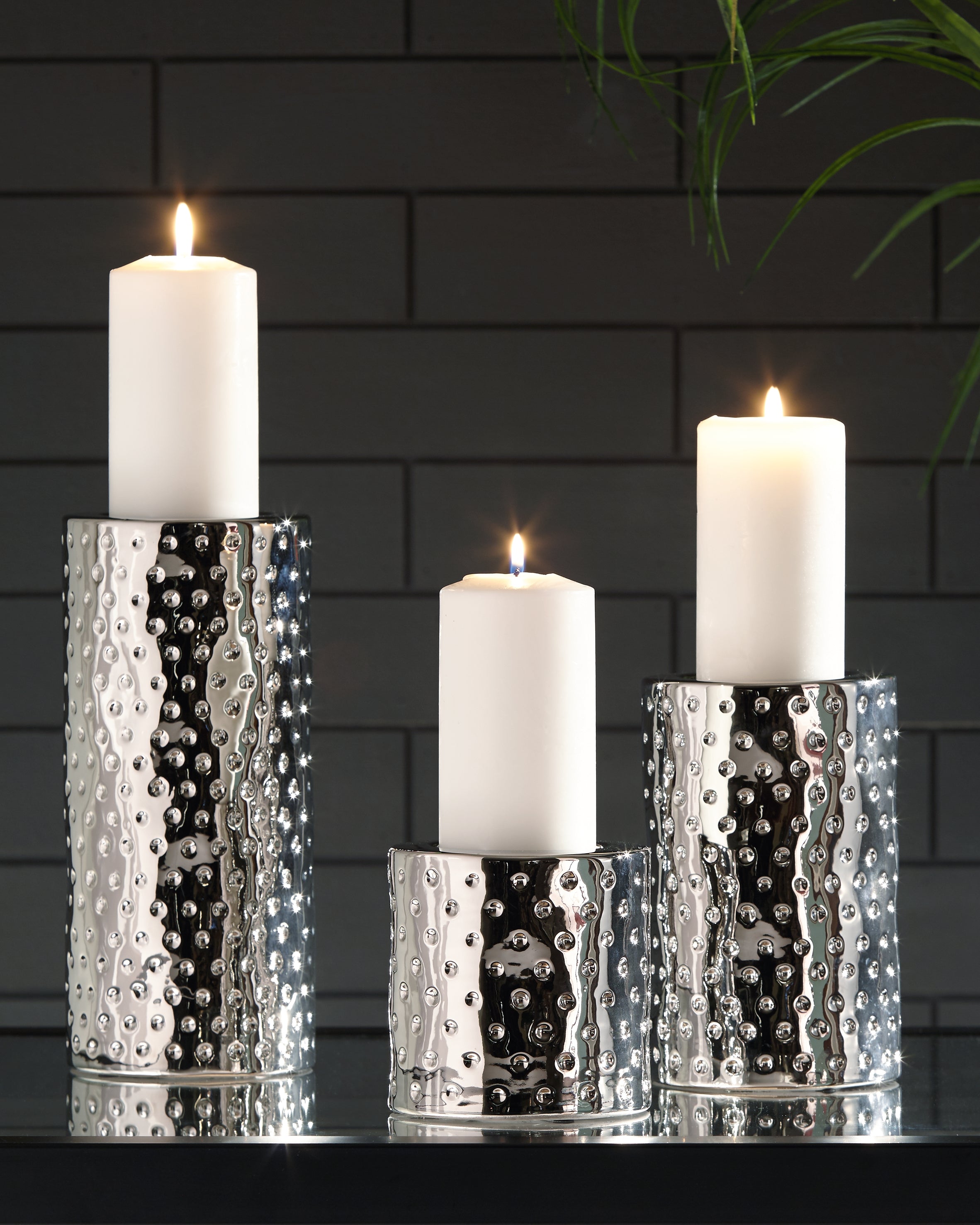 A2Z Furniture - Ashley Furniture - Marisa Candle Holder - Candle Holder Set (3/CN) / Silver Finish - A2000460