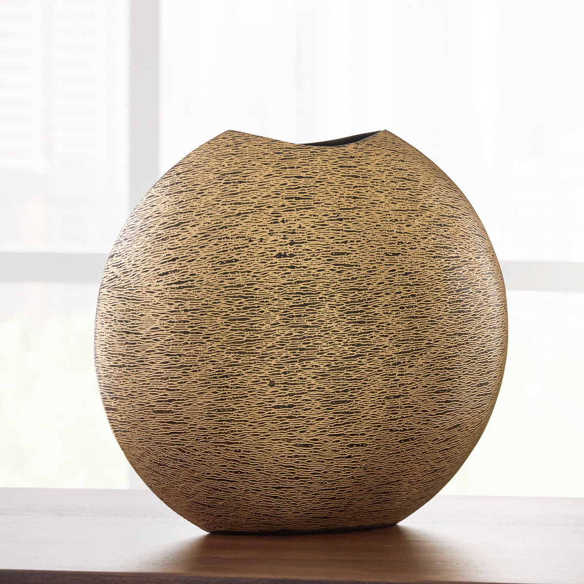 A2Z Furniture - Ashley Furniture - Iansboro Vase - Vase / Antique Gold Finish - A2000696