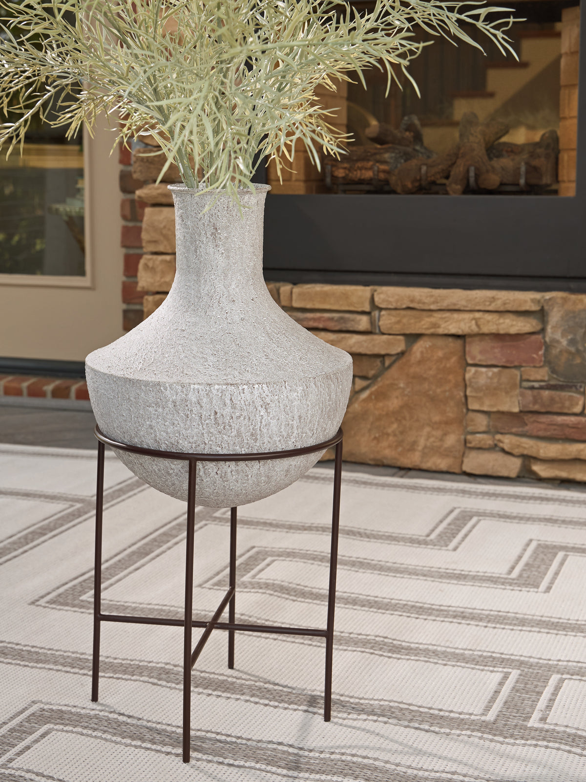 A2Z Furniture - Ashley Furniture - Estonbank Vase - Vase Set / Distressed Cream - A2000748A1