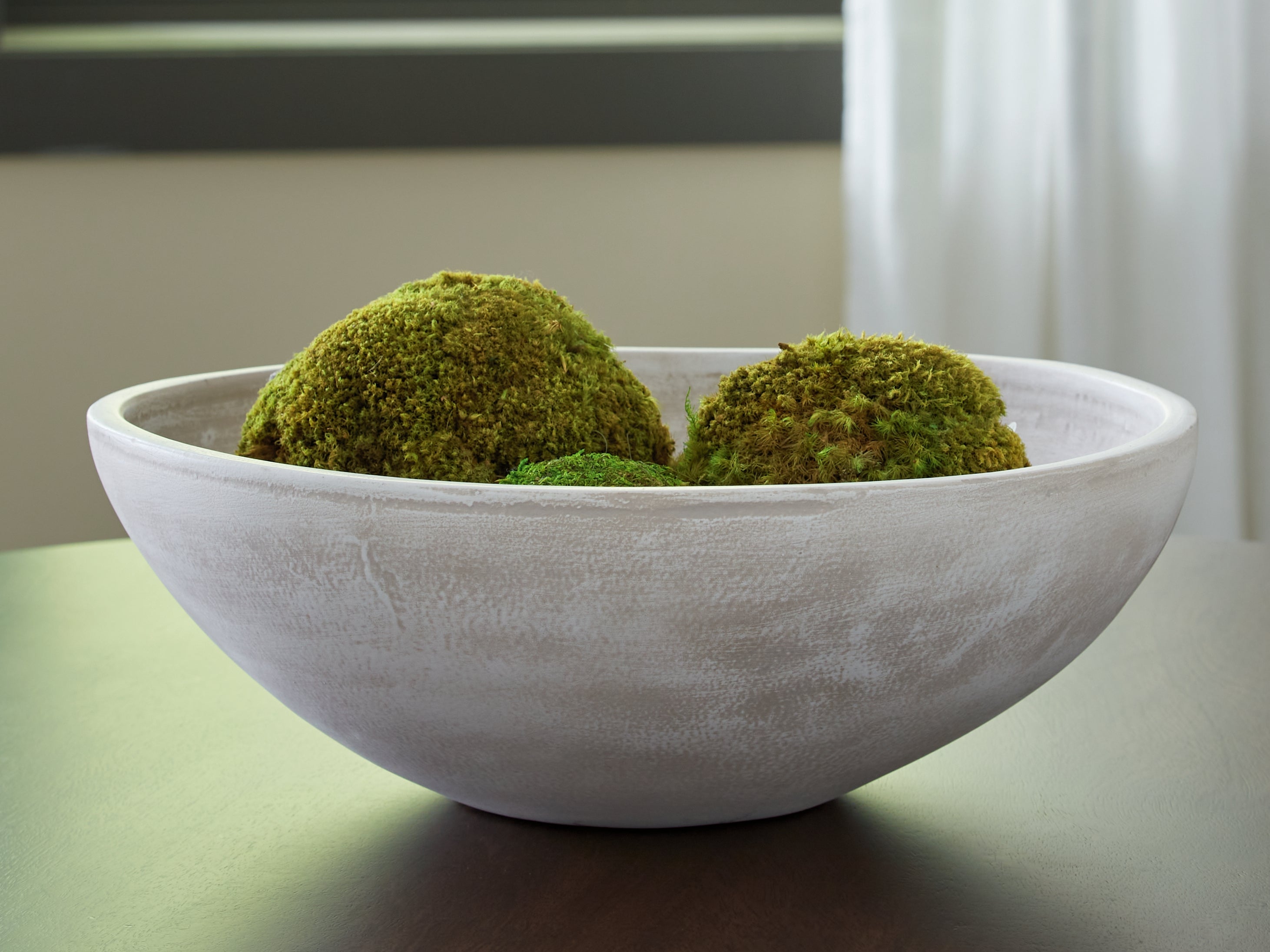 A2Z Furniture - Ashley Furniture - Meadie Bowl - Bowl / Distressed White - A2000789