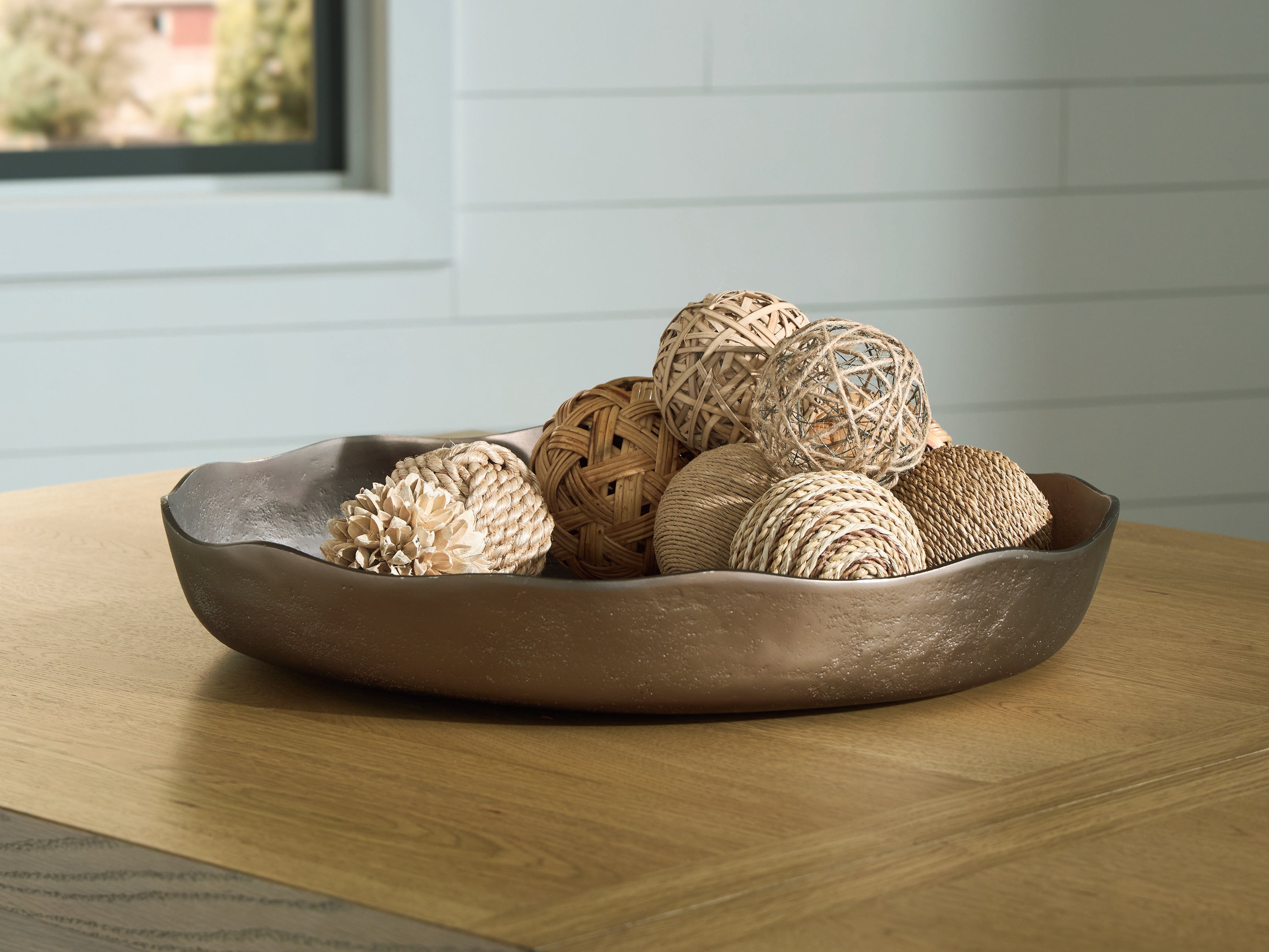 A2Z Furniture - Ashley Furniture - Wallmen Tray - Tray / Champagne Gold Finish - A2000817