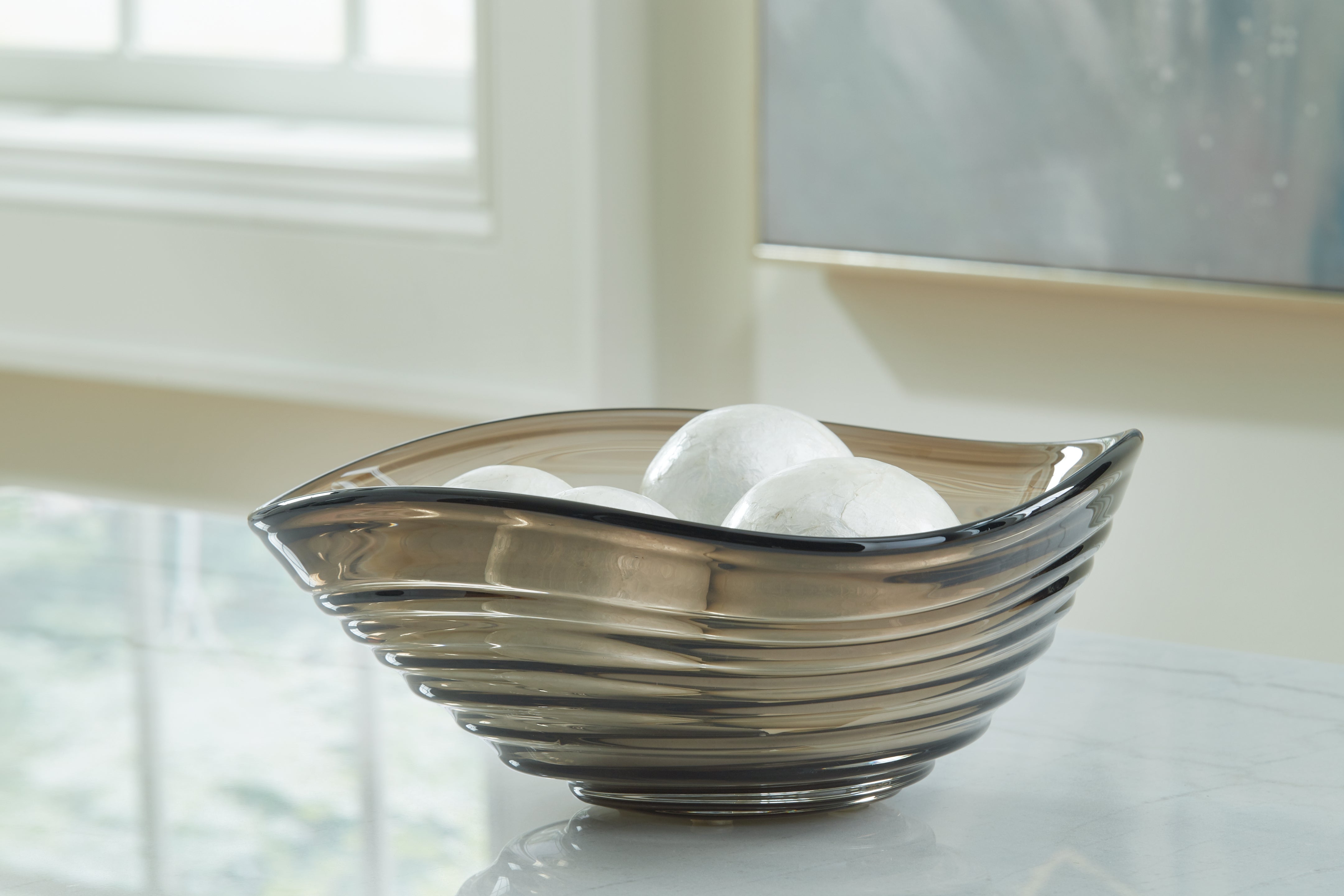 A2Z Furniture - Ashley Furniture - Solariston Bowl - Bowl / Gray/Brown - A2900016