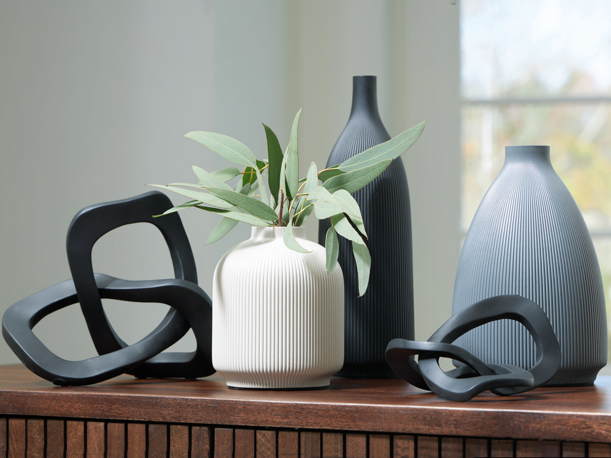 A2Z Furniture - Ashley Furniture - Leithick Accessory Set (Set of 5) - Accessory Set (5/CN) / Black/Tan/Gray - A2C00211