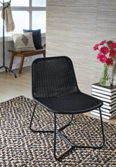 A2Z Furniture - Ashley Furniture - Daviston Accent Chair - Accent Chair / Black - A3000614