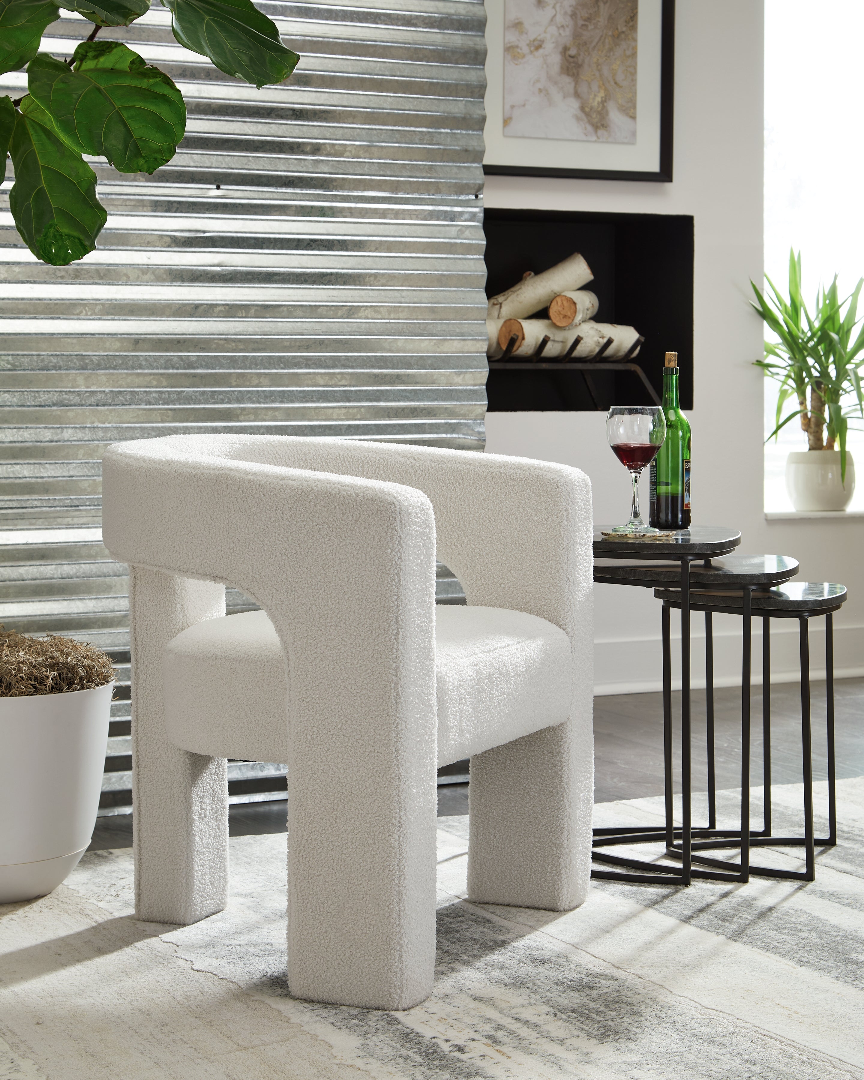 A2Z Furniture - Ashley Furniture - Landick Accent Chair - Accent Chair / Ivory - A3000699