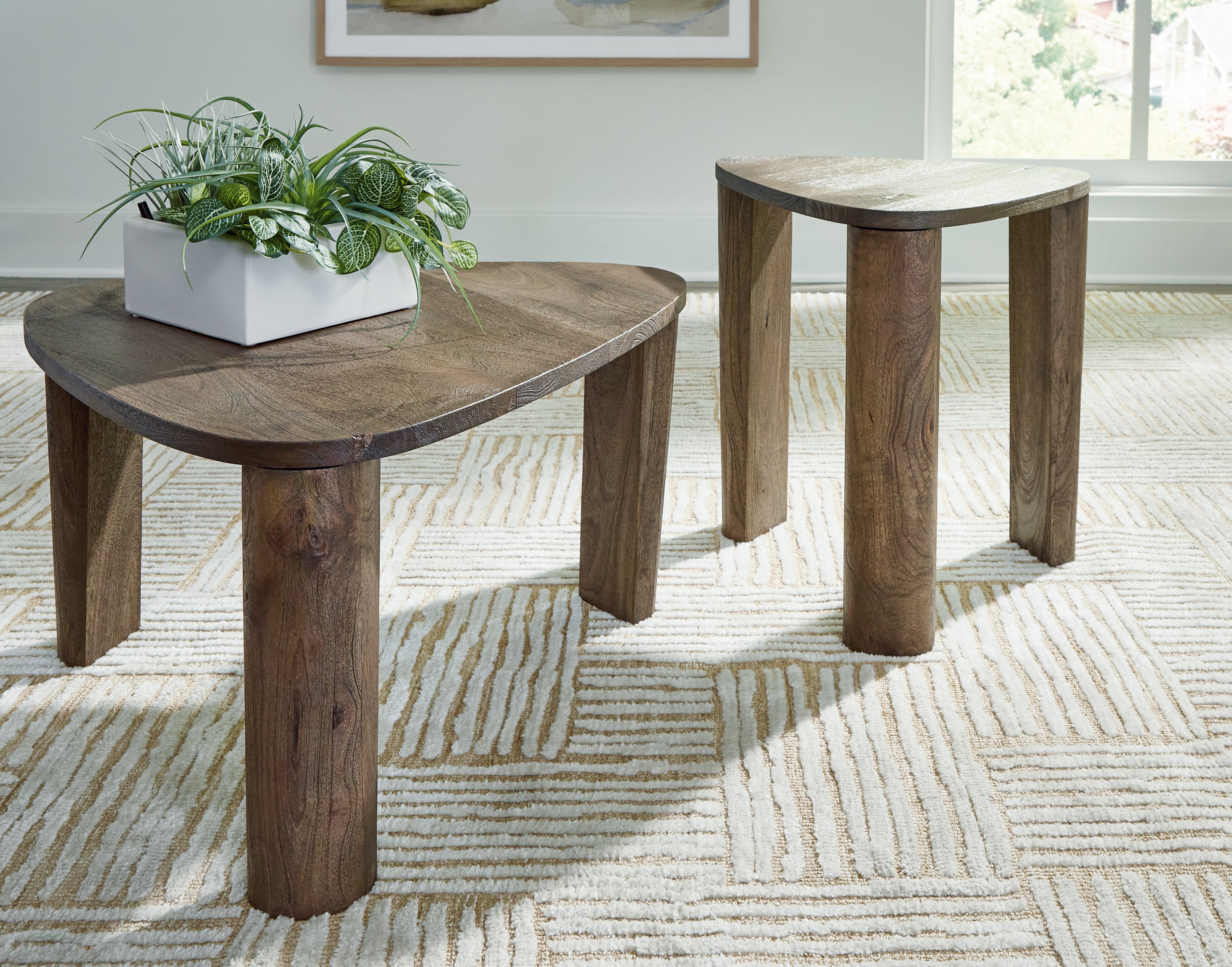 A2Z Furniture - Ashley Furniture - Reidport Accent Coffee Table (Set of 2) - Accent Cocktail TBL Set (Set of 2) / Grayish Brown - A4000604
