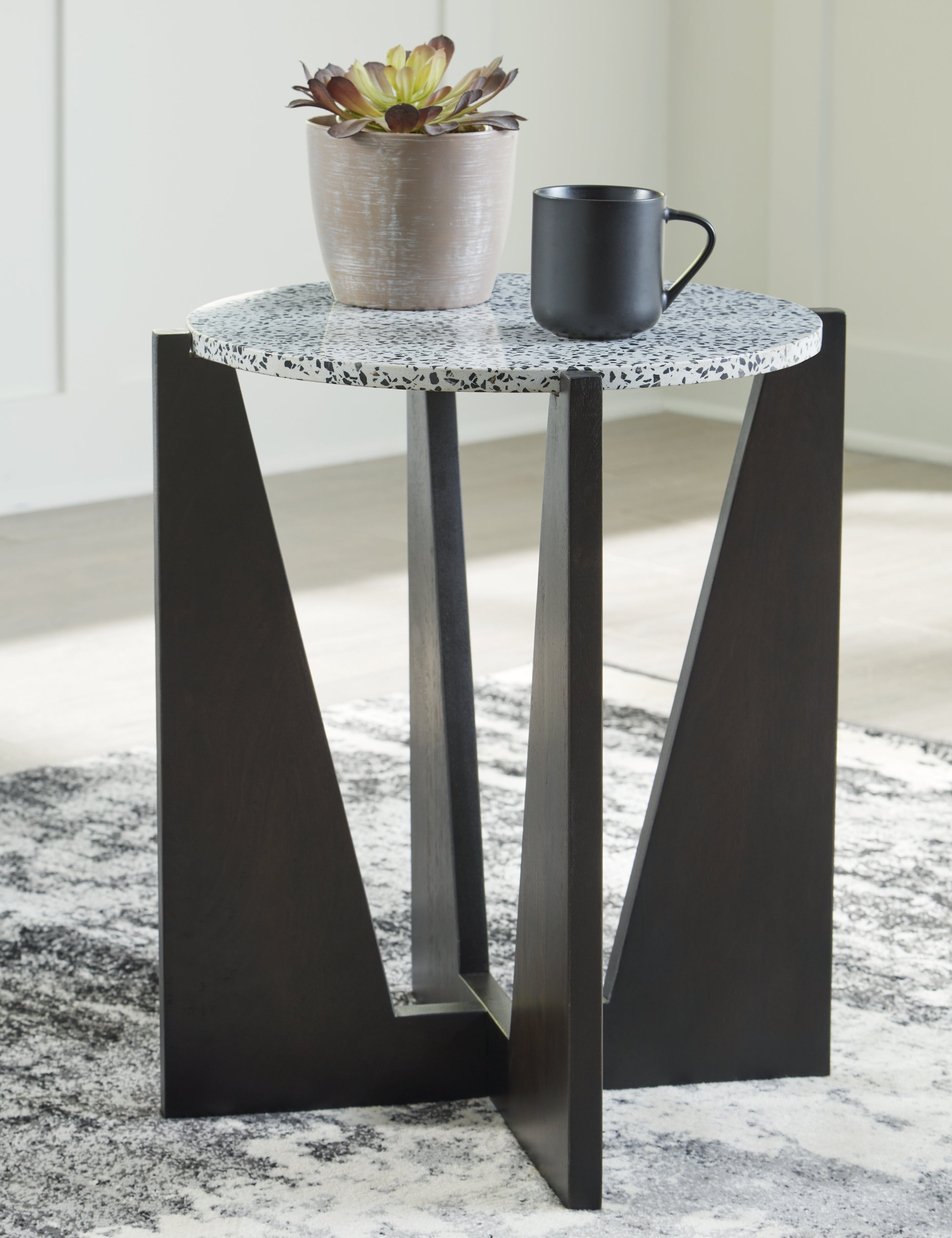 A2Z Furniture - Ashley Furniture - Tellrich Accent Table - Accent Table / Black/White - A4000616