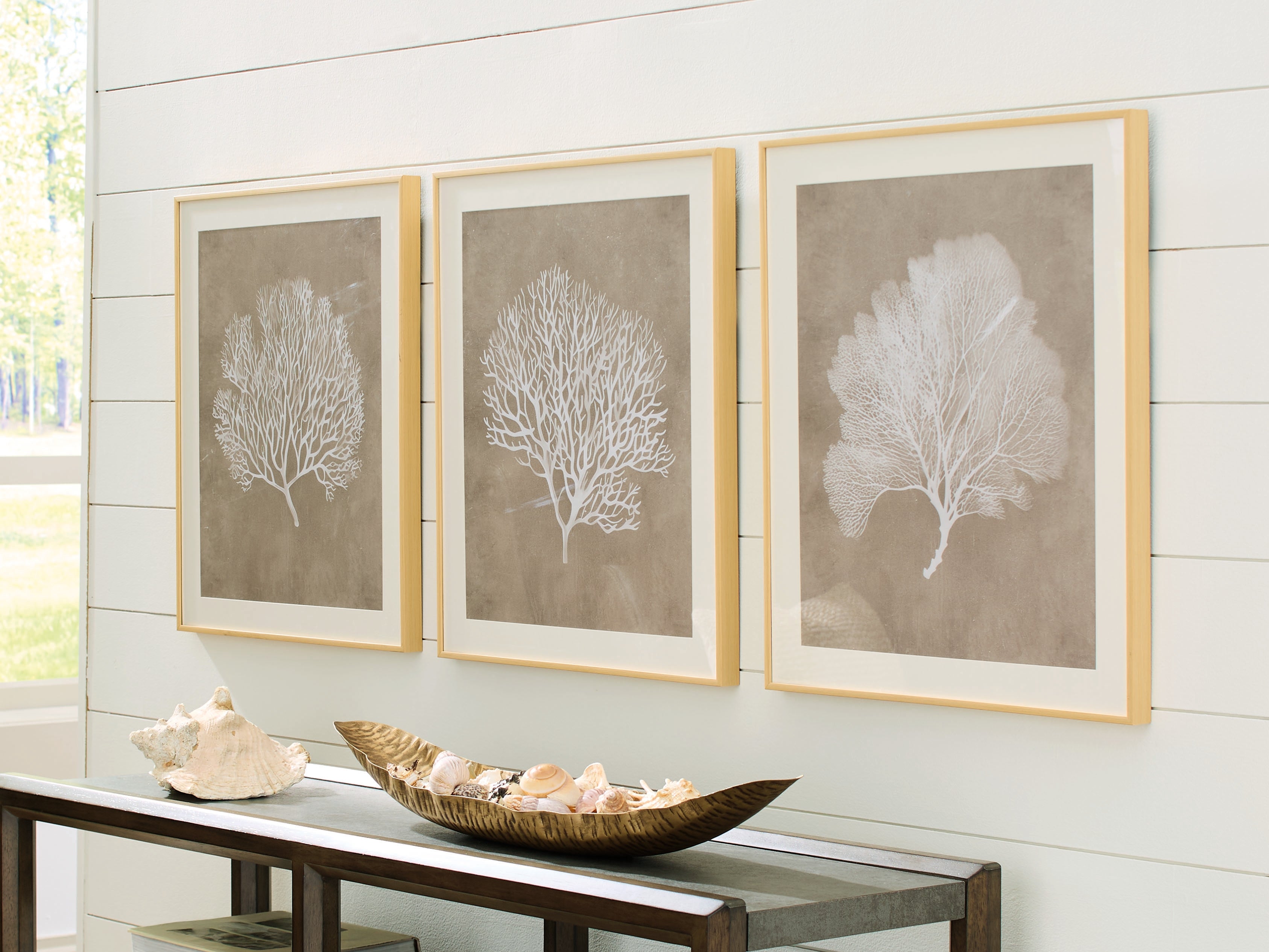 A2Z Furniture - Ashley Furniture - Hendridge Wall Decor - Wall Art Set (3/CN) / Taupe/White - A8000486