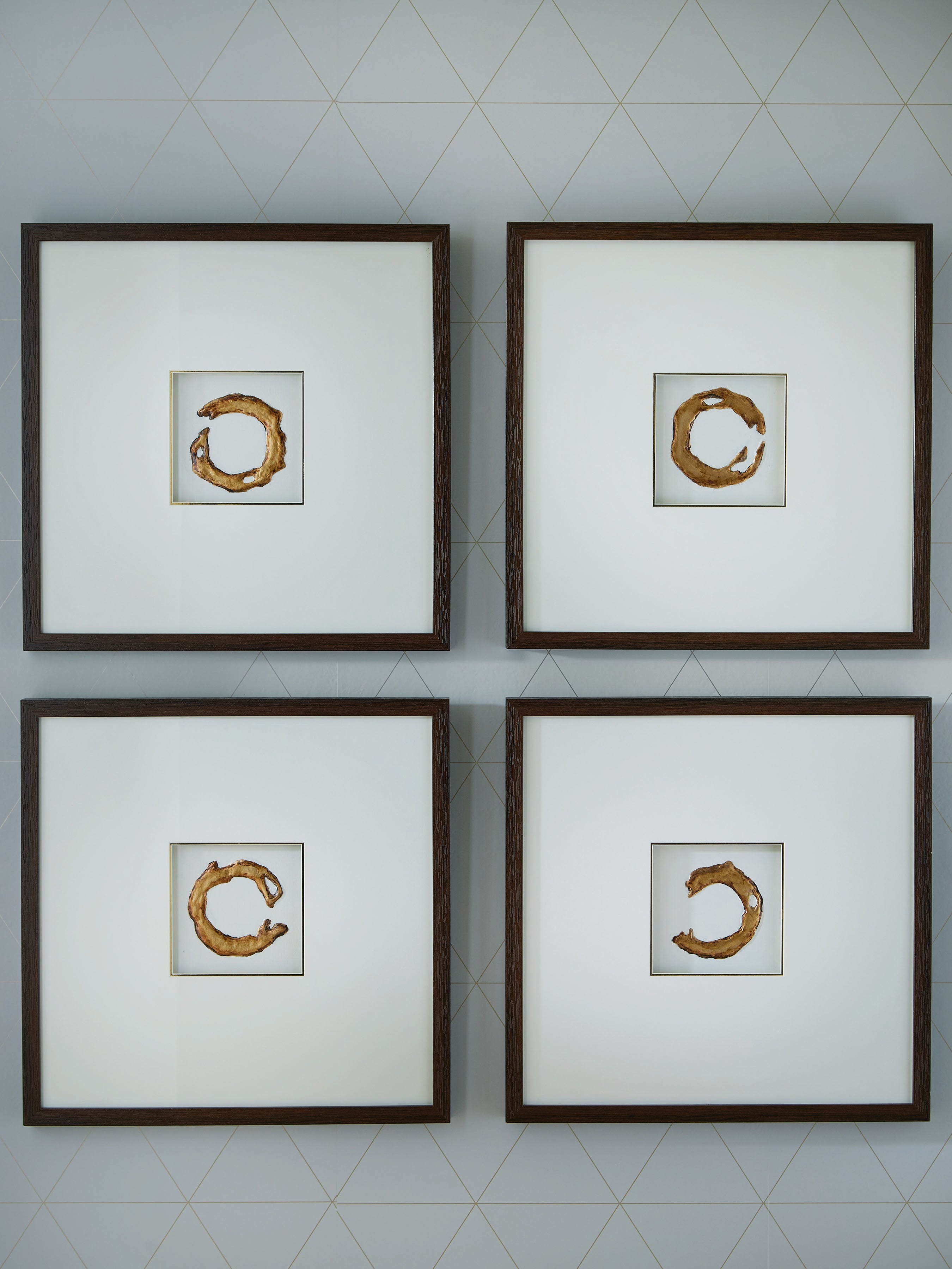 A2Z Furniture - Ashley Furniture - Dallbourne Wall Decor - Wall Art Set (4/CN) / White/Gold Finish - A8000491