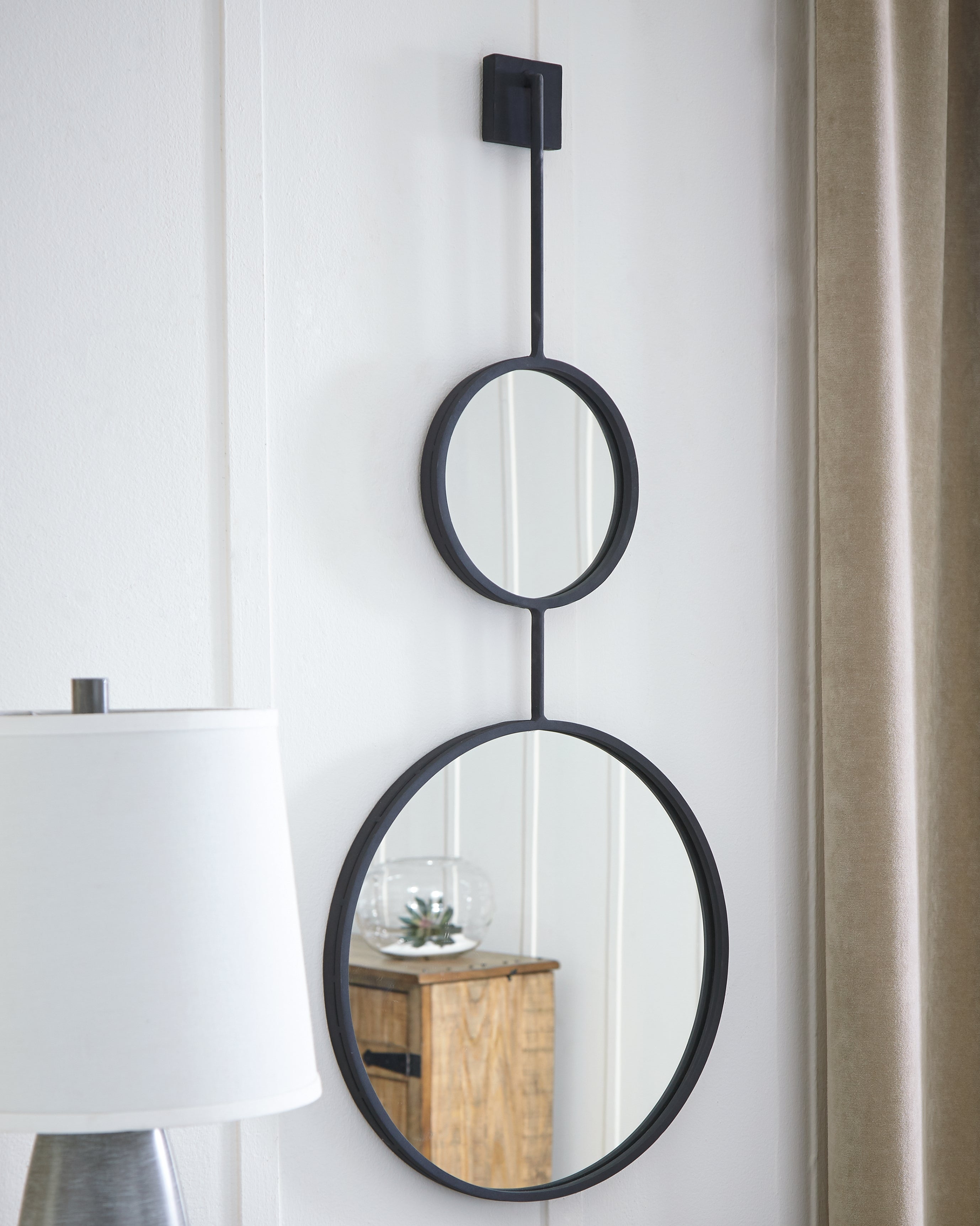 A2Z Furniture - Ashley Furniture - Brewer Mirror - Accent Mirror / Black - A8010166