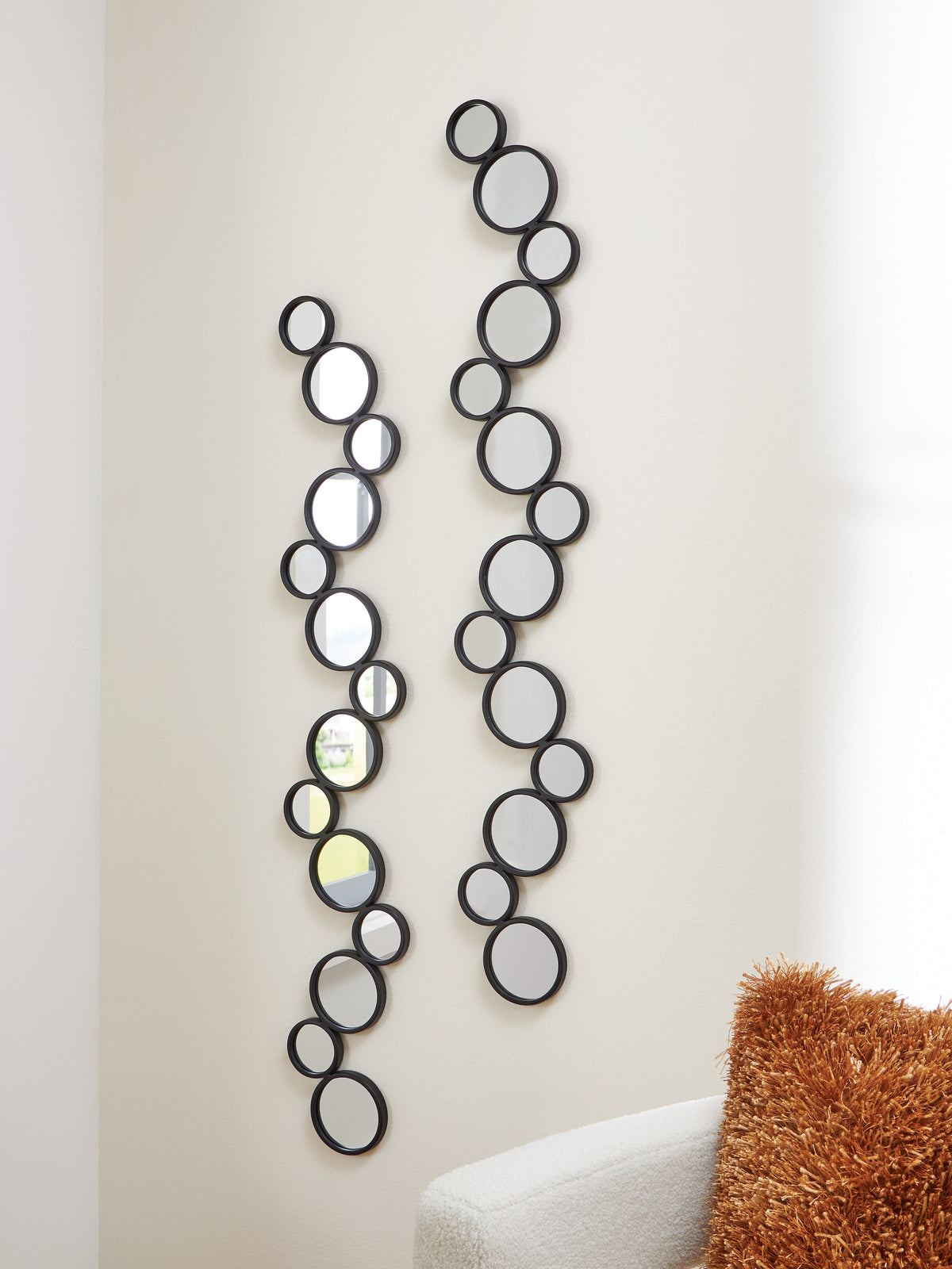 A2Z Furniture - Ashley Furniture - Vinler Mirror - Accent Mirror Set (Set of 2) / Black - A8010353