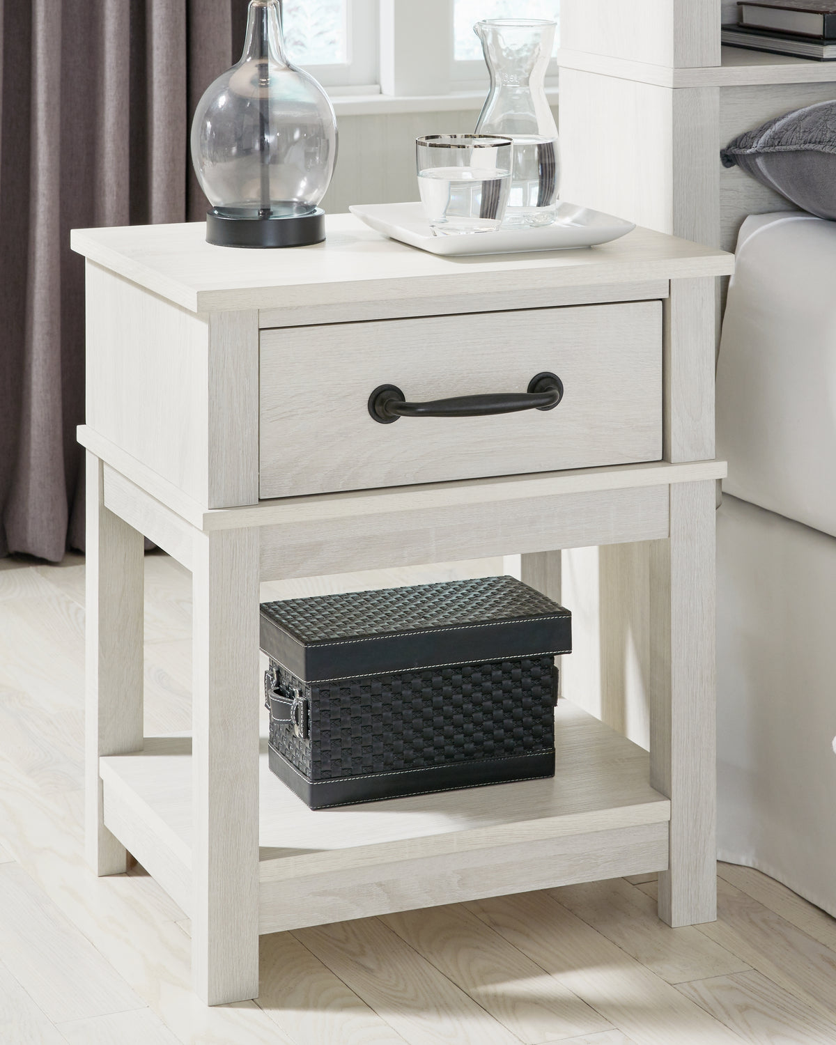 A2Z Furniture - Ashley Furniture - Dorrinson Bedroom - One Drawer Night Stand / White - B067-91