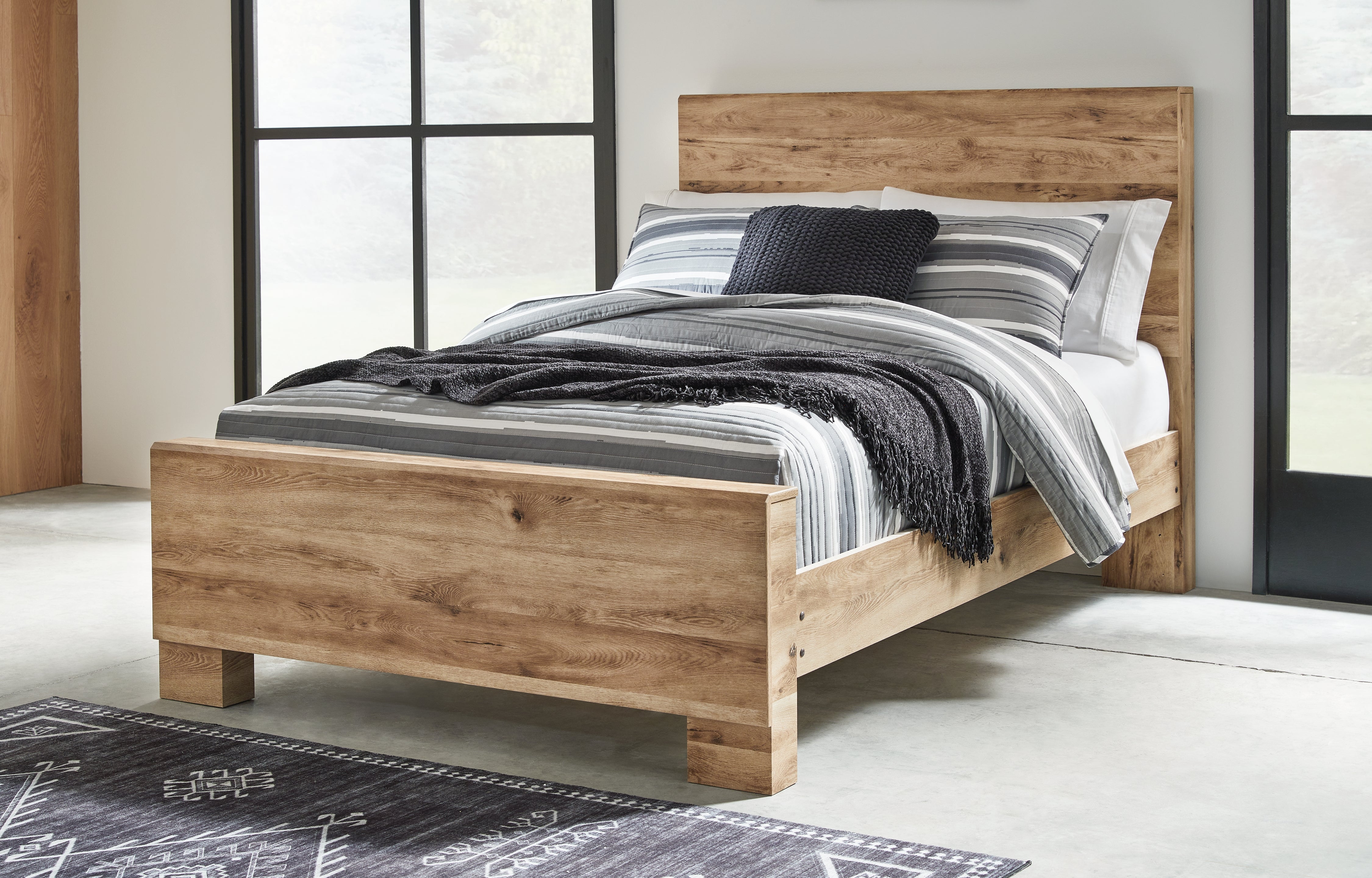 A2Z Furniture - Ashley Furniture - Hyanna Bedroom - Full Panel Bed / Tan Brown - B1050B21