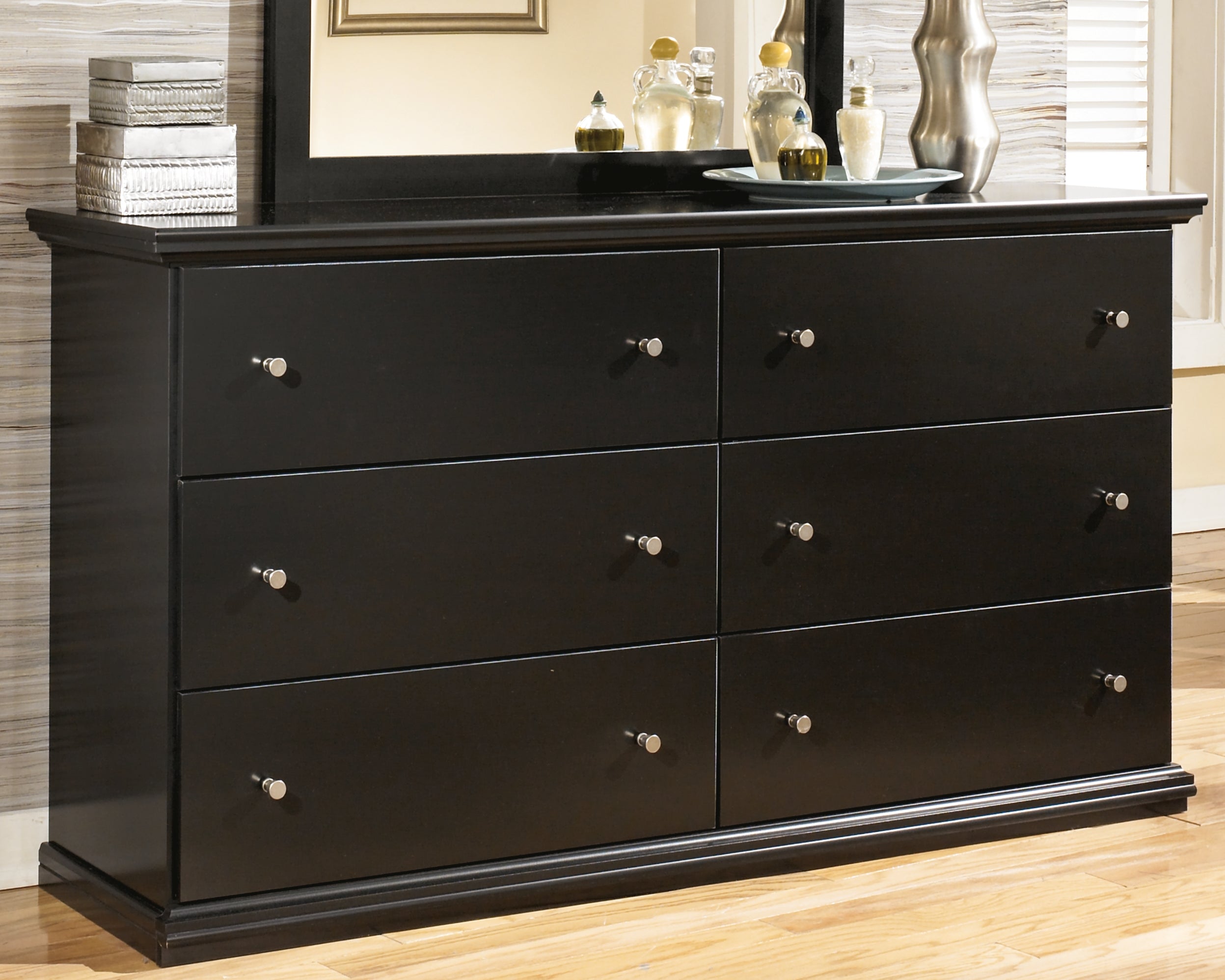 A2Z Furniture - Ashley Furniture - Maribel Bedroom - Six Drawer Dresser / Black - B138-31