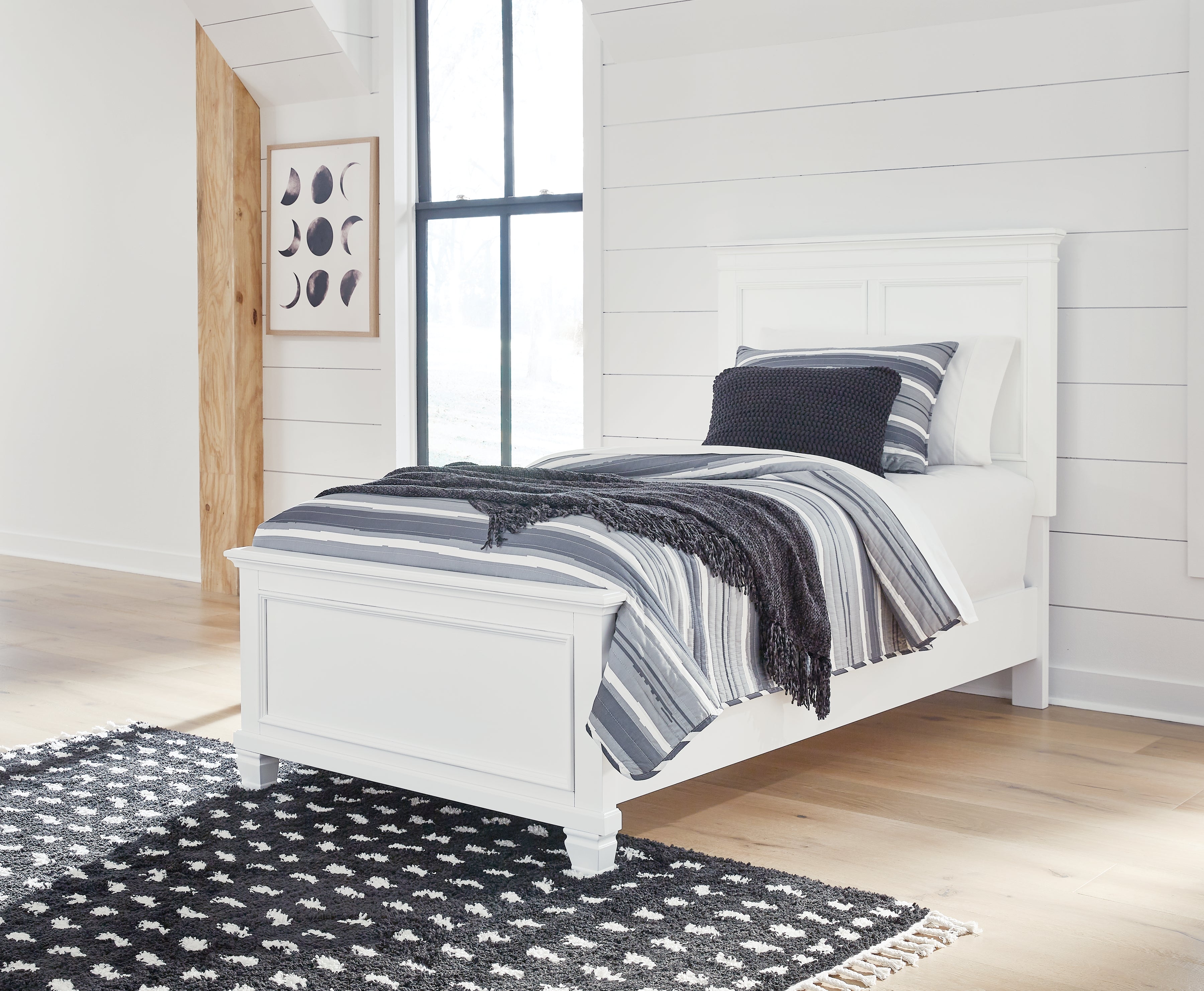 A2Z Furniture - Ashley Furniture - Fortman Bedroom - Twin Panel Bed / White - B680B6