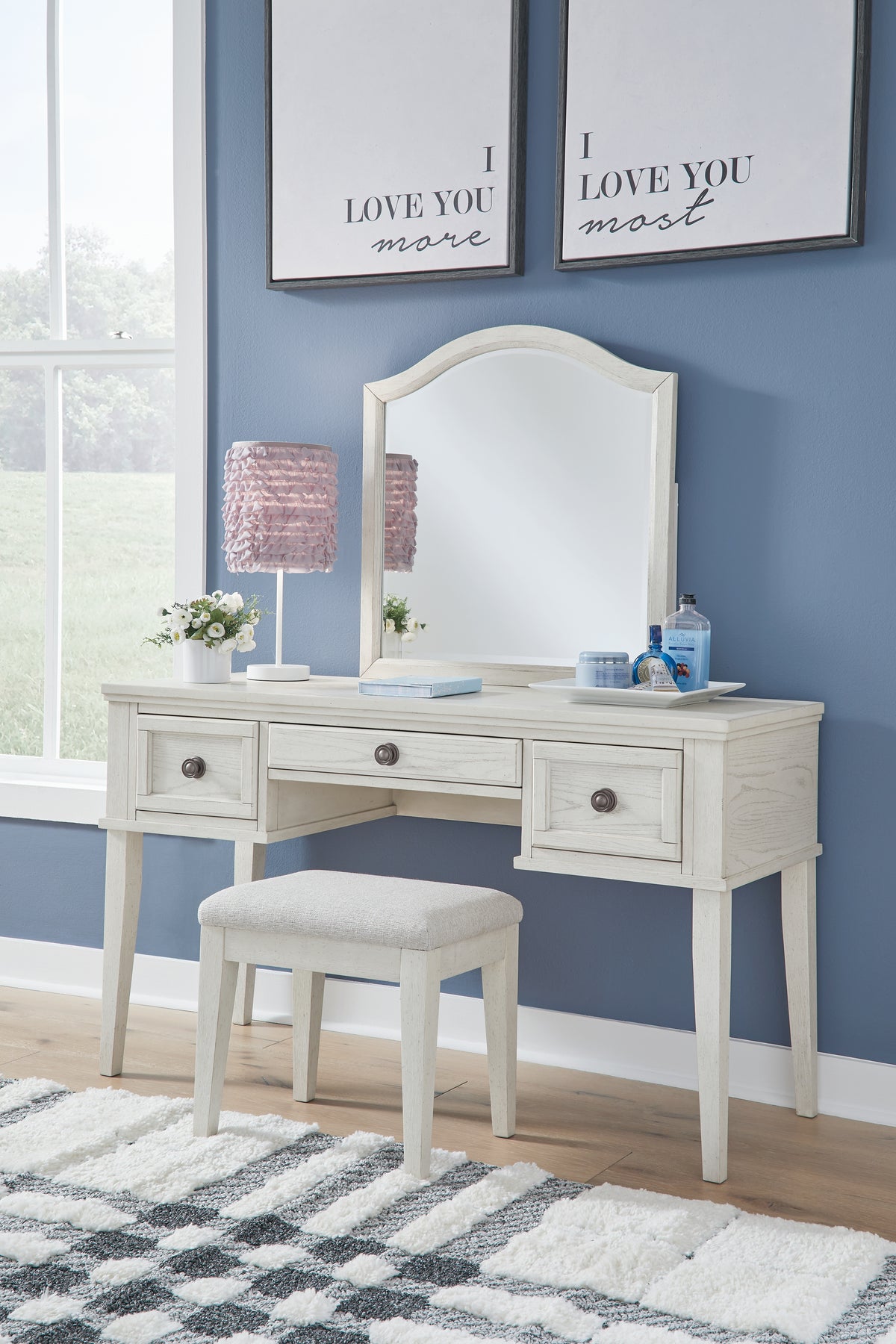A2Z Furniture - Ashley Furniture - Robbinsdale Mirrored Vanity with Bench - Mirrored Vanity with Bench / Antique White - B742B11