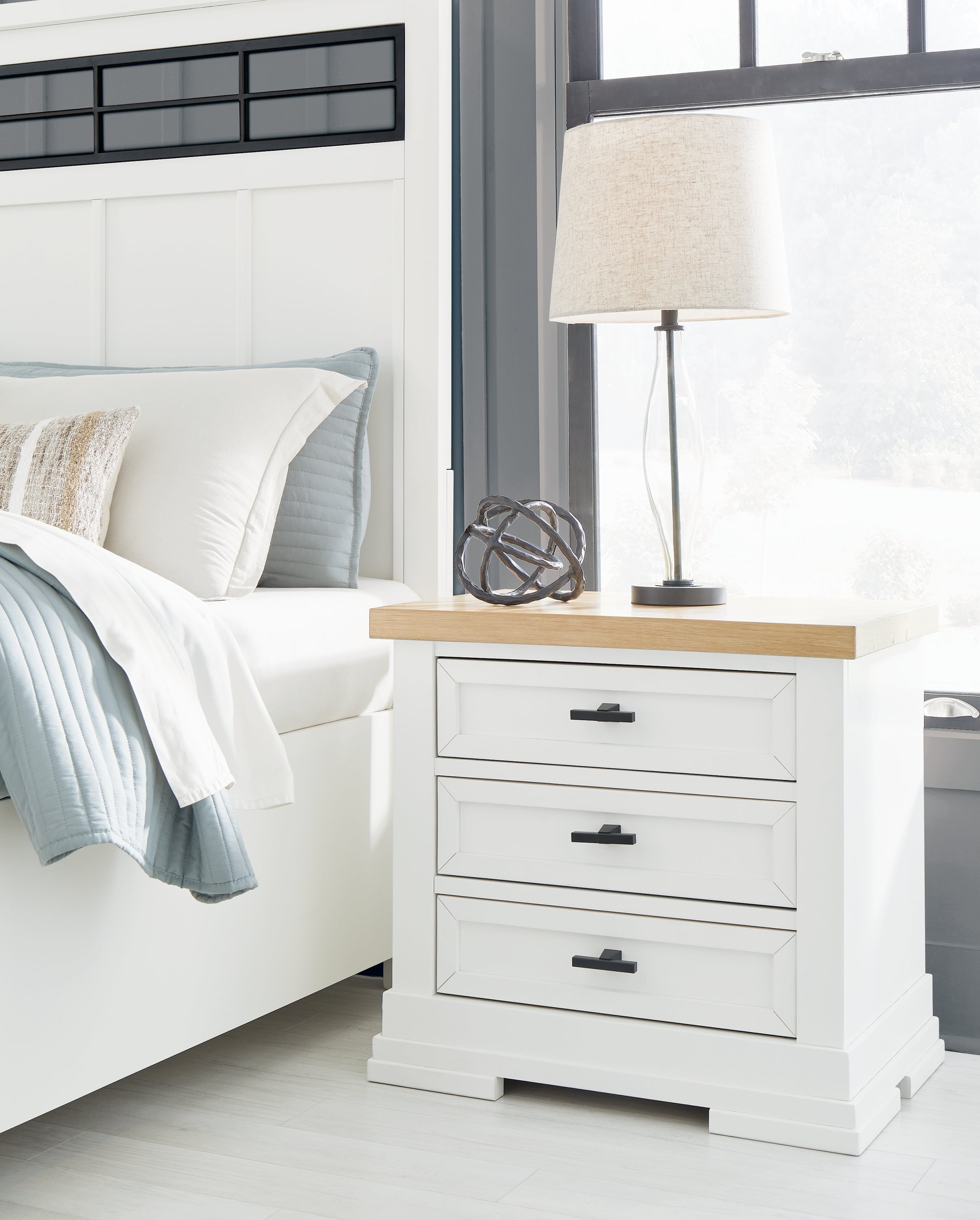 A2Z Furniture - Ashley Furniture - Ashbryn Bedroom - California King Panel Storage Bed / White/Natural - B844B5