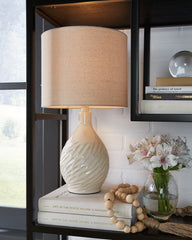 A2Z Furniture - Ashley Furniture - Garinton Lighting - Ceramic Table Lamp (1/CN) / Cream - L180194