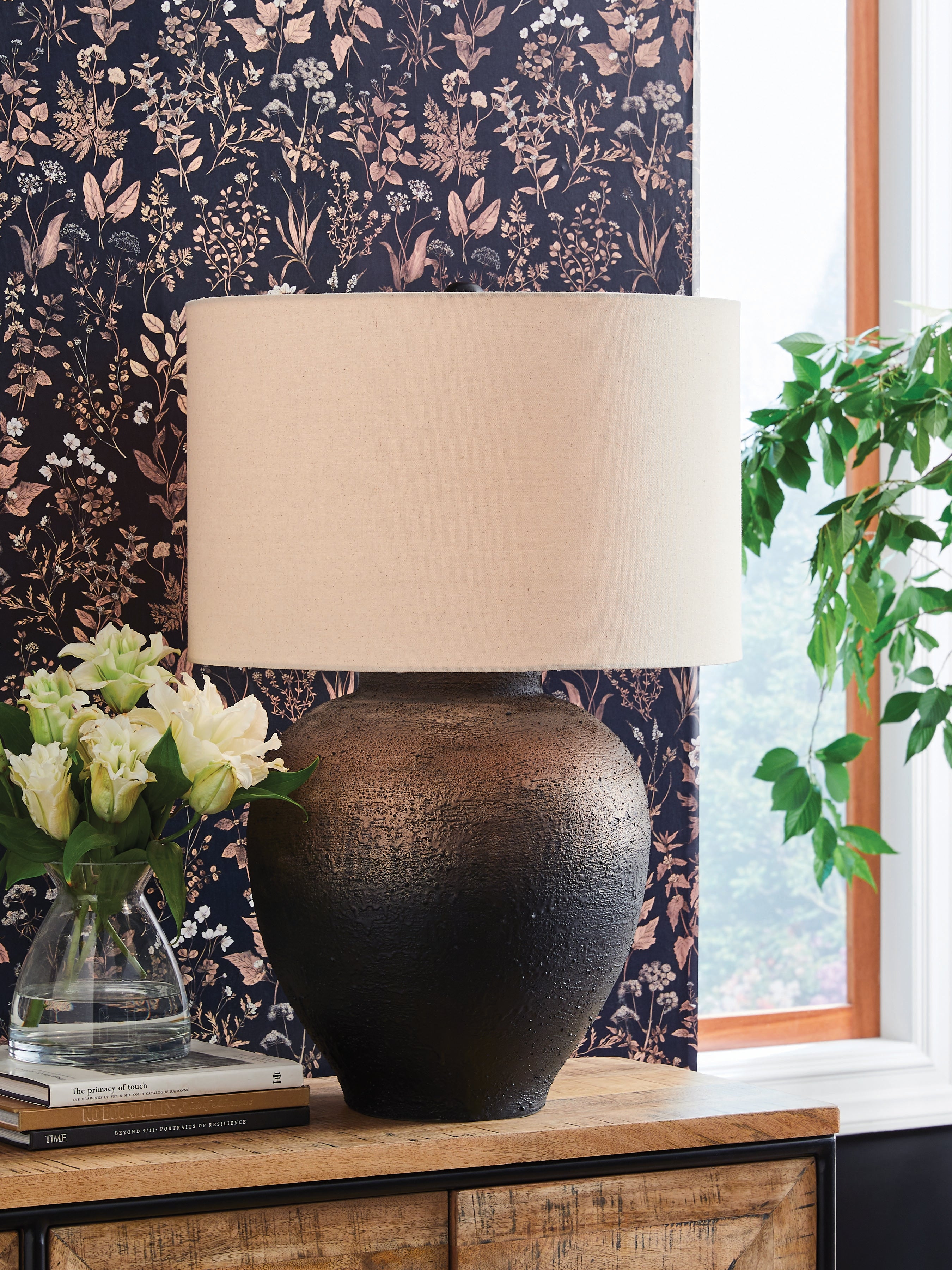 A2Z Furniture - Ashley Furniture - Newgerhard Lighting - Metal Table Lamp (1/CN) / Brown/Black - L207644