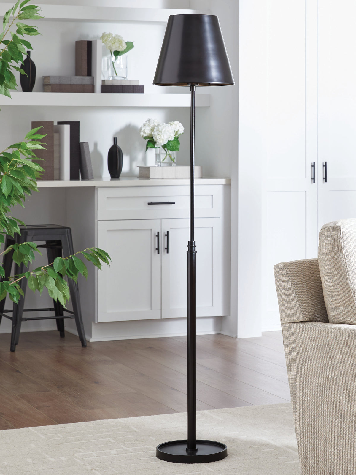 A2Z Furniture - Ashley Furniture - Wimner Lighting - Metal Floor Lamp (1/CN) / Antique Bronze Finish - L208461