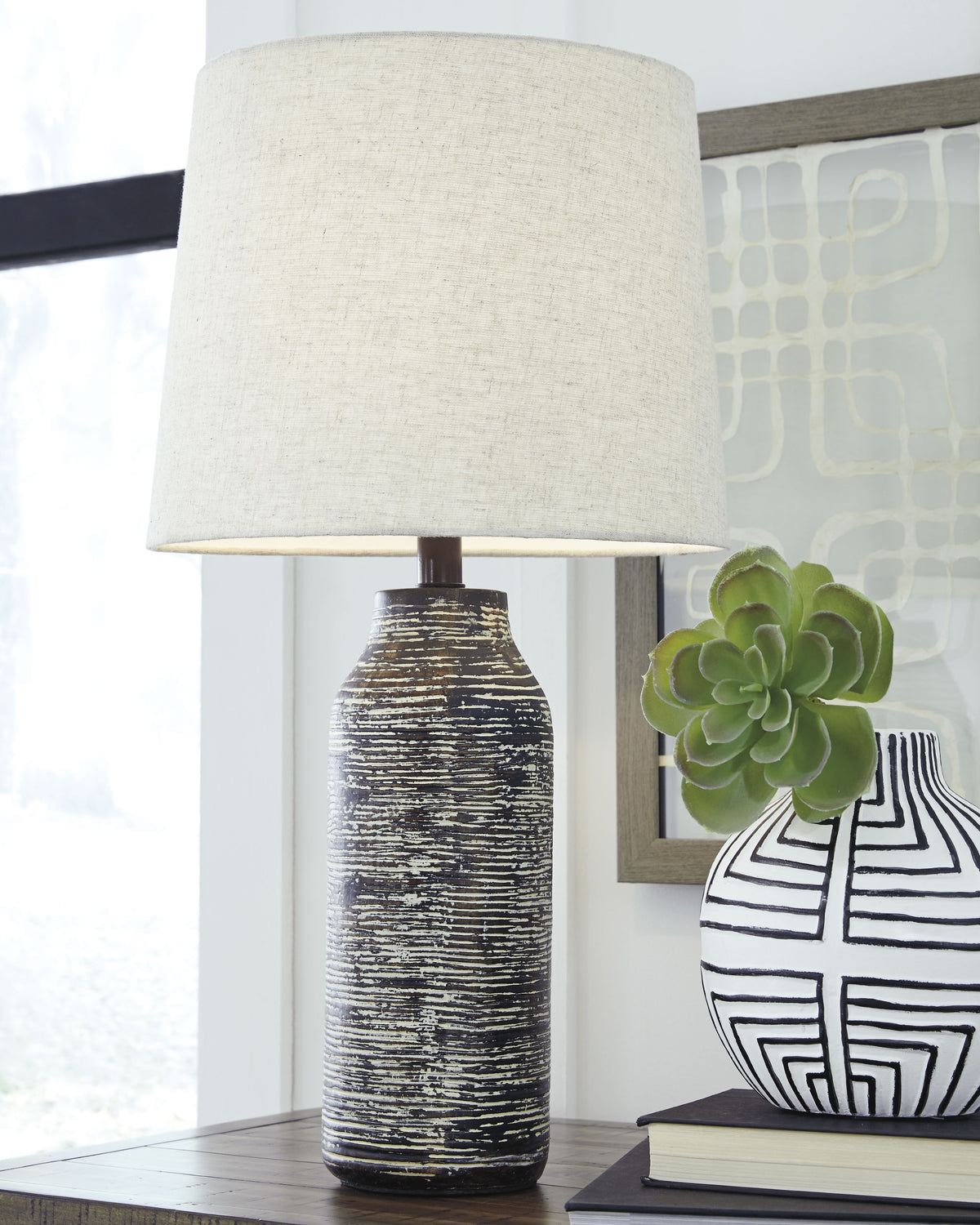 A2Z Furniture - Ashley Furniture - Mahima Lighting - Paper Table Lamp (Set of 2) / Black/White - L235584