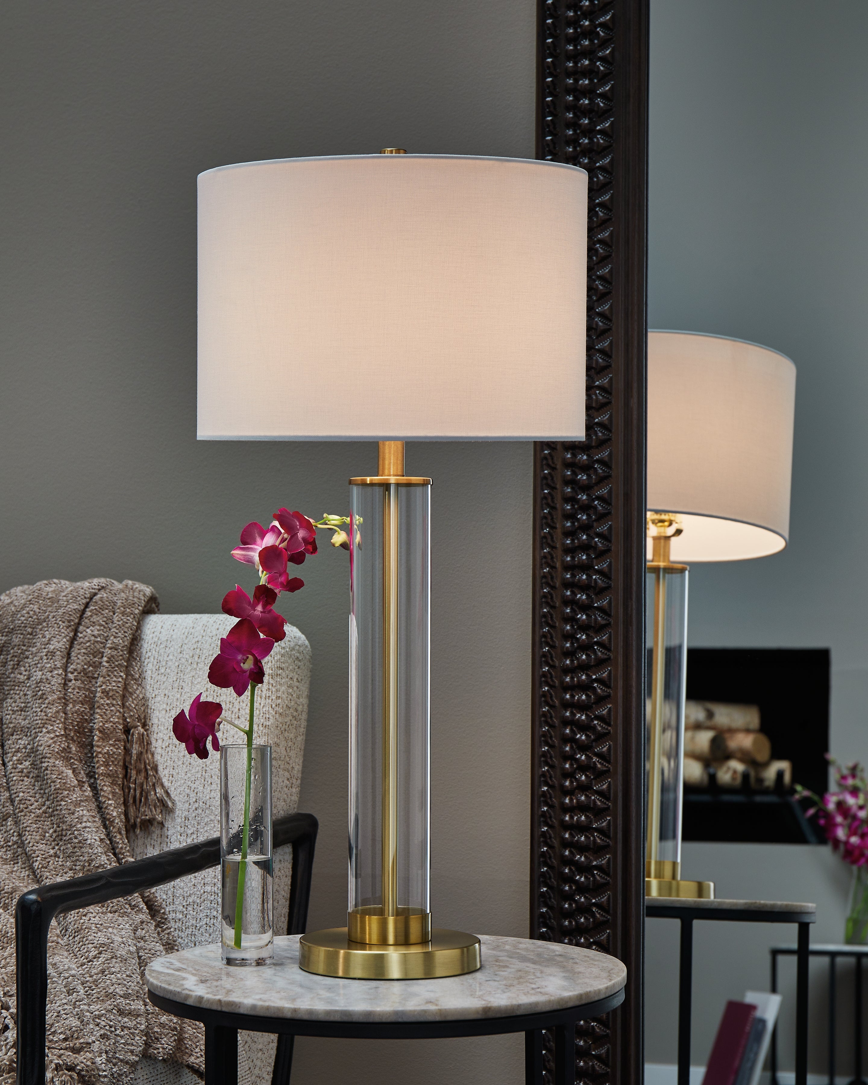 A2Z Furniture - Ashley Furniture - Orenman Lighting - Glass Table Lamp (Set of 2) / Clear/Brass Finish - L431584