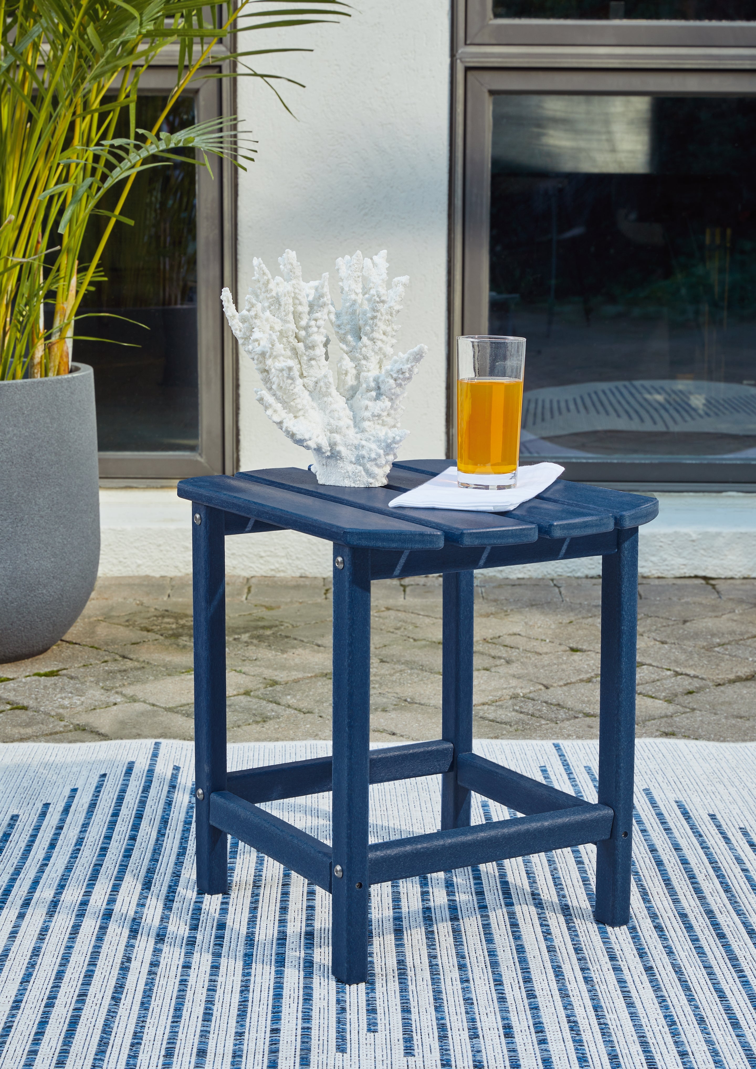 A2Z Furniture - Ashley Furniture - Sundown Treasure Outdoor - End Table / Blue - P009-703