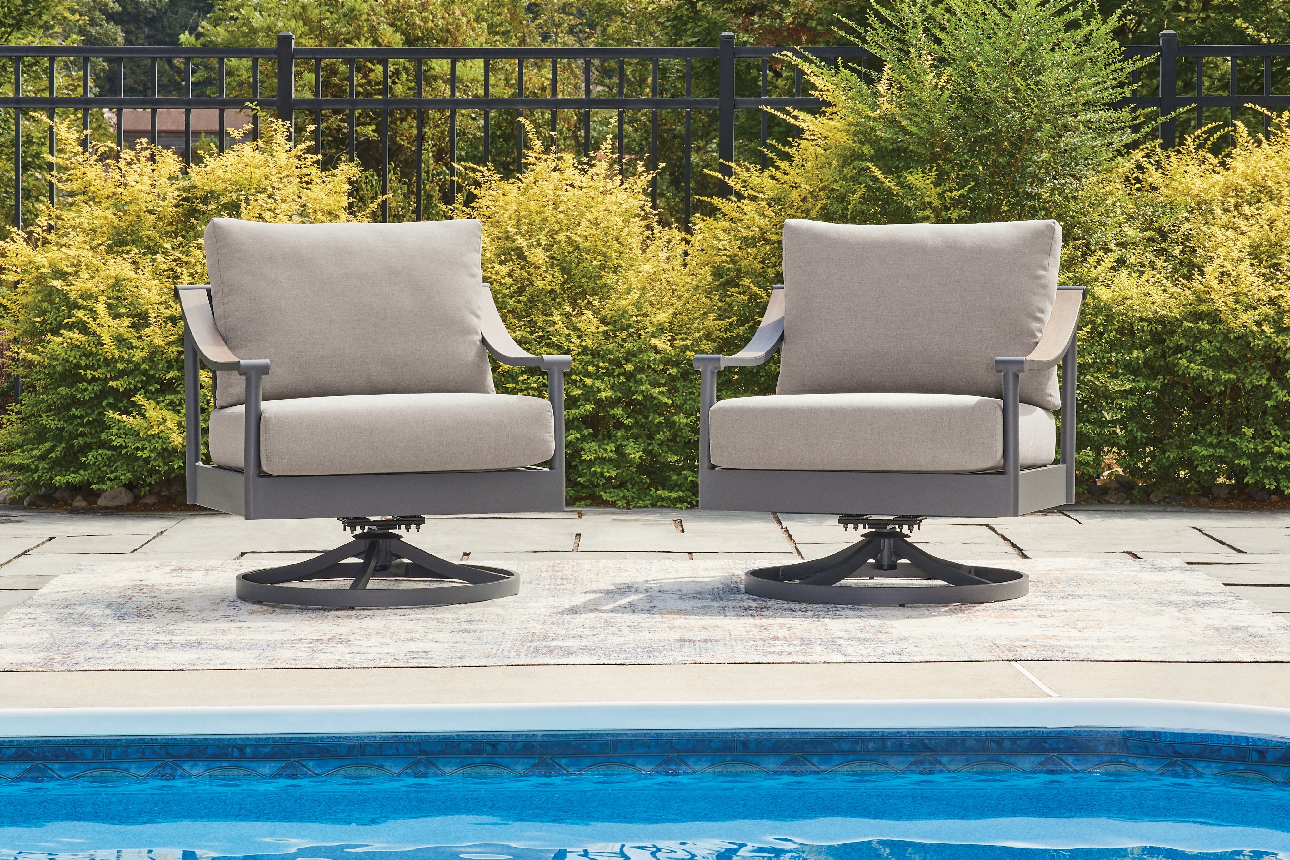 A2Z Furniture - Ashley Furniture - Ocean Beach Outdoor - Swivel Lounge w/ Cushion / Gray - PCP510-821