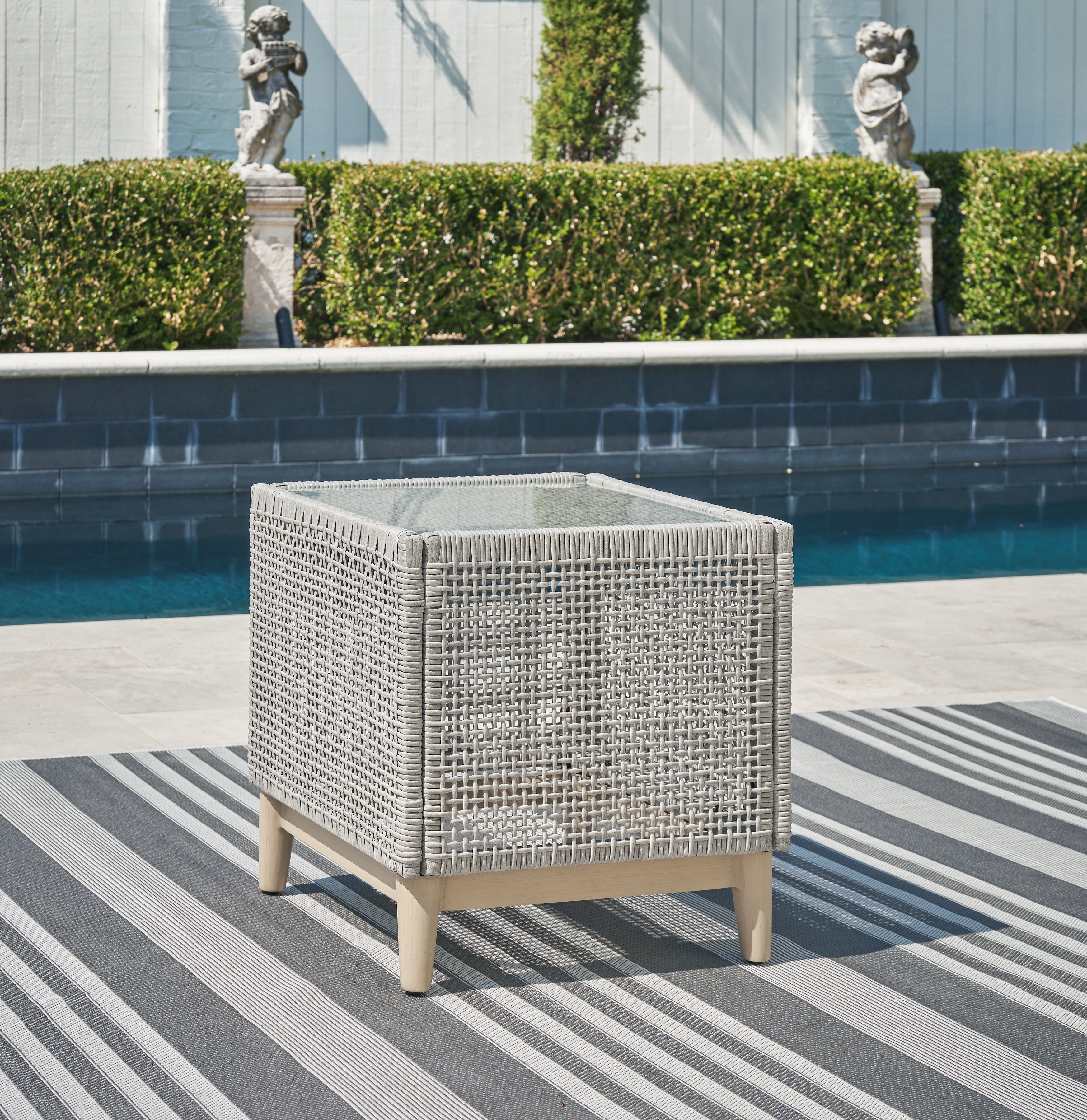 A2Z Furniture - Ashley Furniture - Seton Creek Outdoor - Square End Table / Gray - P798-702