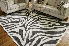 A2Z Furniture - Ashley Furniture - Thomwith Rug - 8' x 10'2" Washable Rug / Black/Ivory - R406291