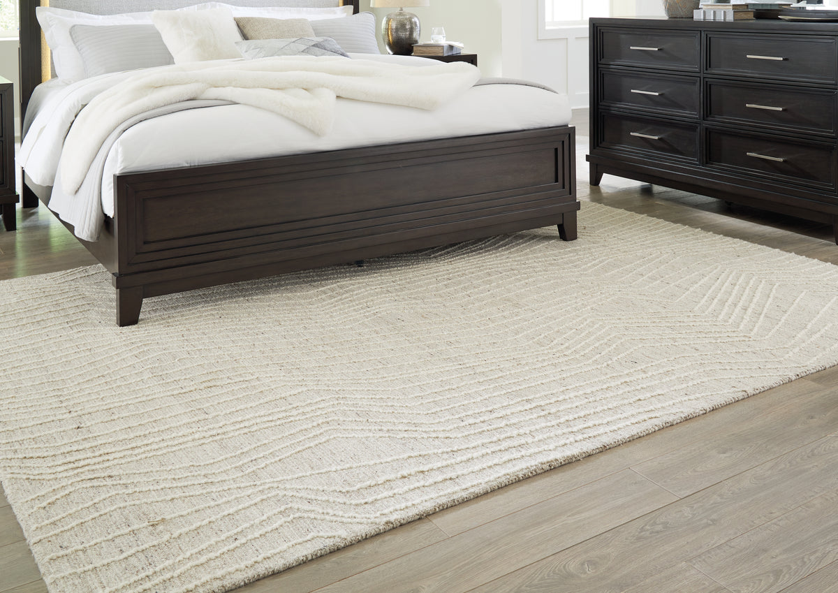 A2Z Furniture - Ashley Furniture - Varahill Rug - 8' x 10' Rug / Gray/Ivory - R406931
