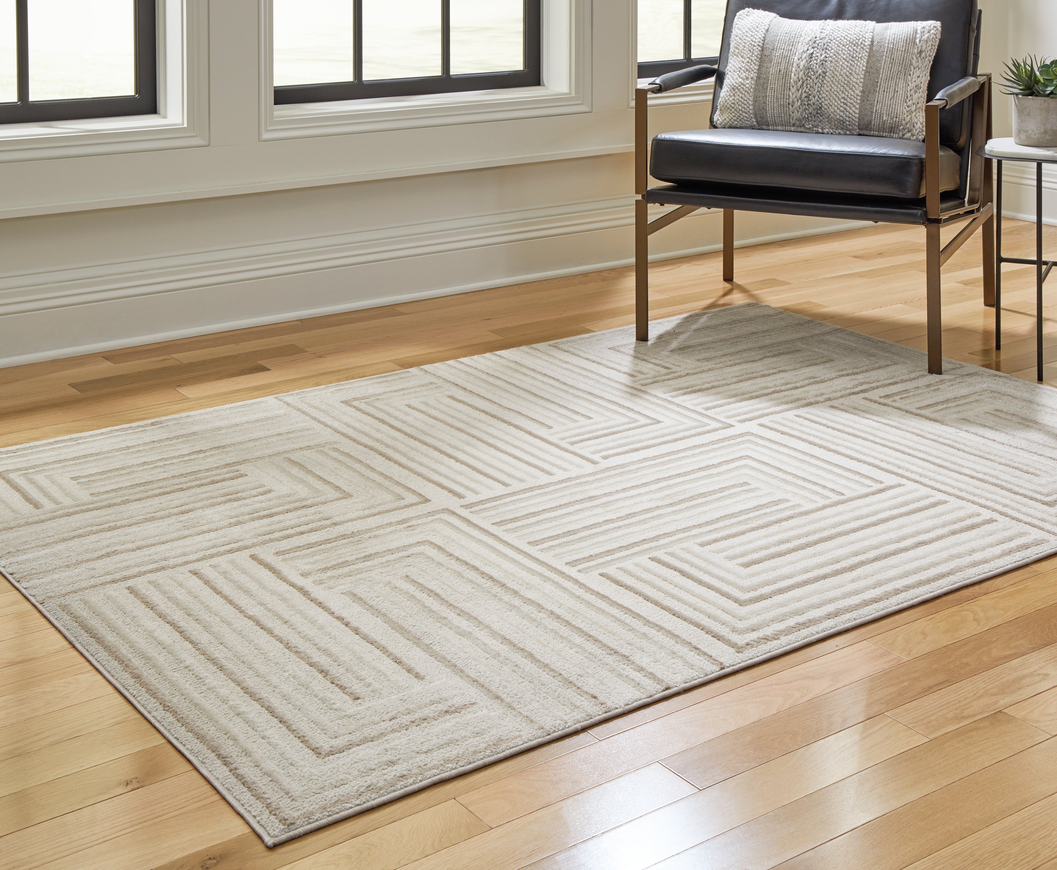 A2Z Furniture - Ashley Furniture - Darmondard Rug - 5' x 7' Rug / Cream/Taupe - R406942