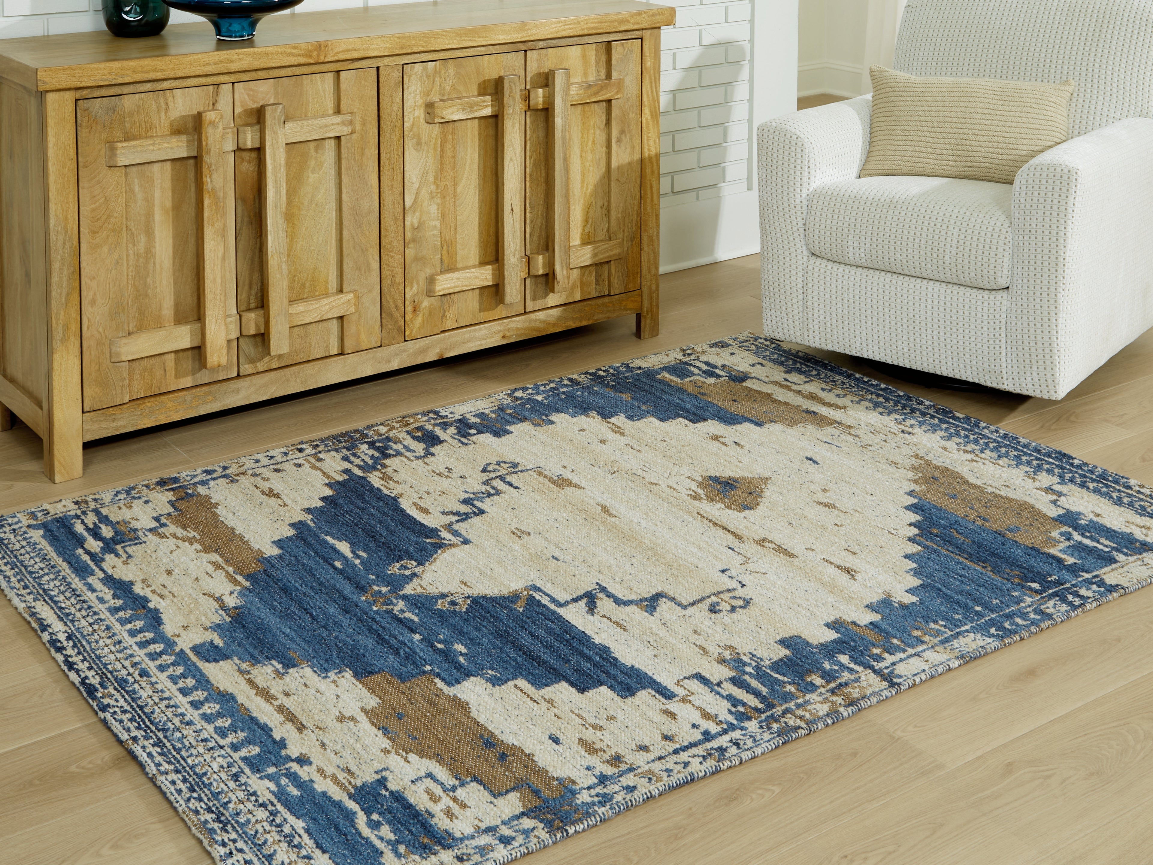 A2Z Furniture - Ashley Furniture - Varnler Rug - 8' x 10' Rug / Blue/Brown/Tan - R407131