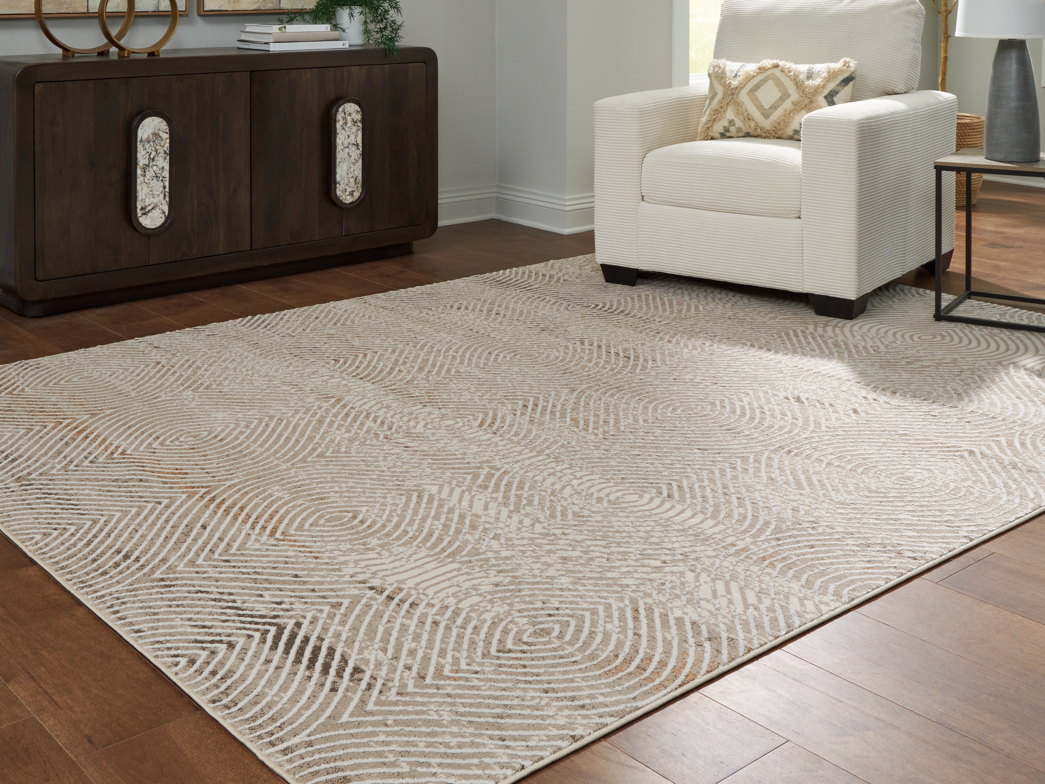 A2Z Furniture - Ashley Furniture - Bachus Rug - 7'10" x 10' Area Rug / Multi - R407751