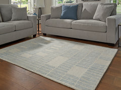 A2Z Furniture - Ashley Furniture - Dylanton Rug - 5' x 7' Area Rug / Ivory/Blue - R407812
