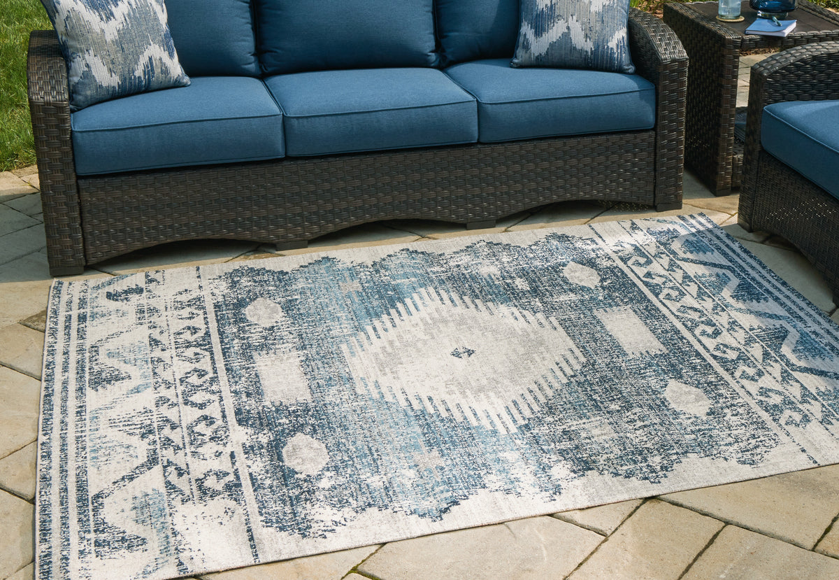 A2Z Furniture - Ashley Furniture - Daddridge Rug - 5' x 7' Rug / Blue/Gray/Ivory - R900102