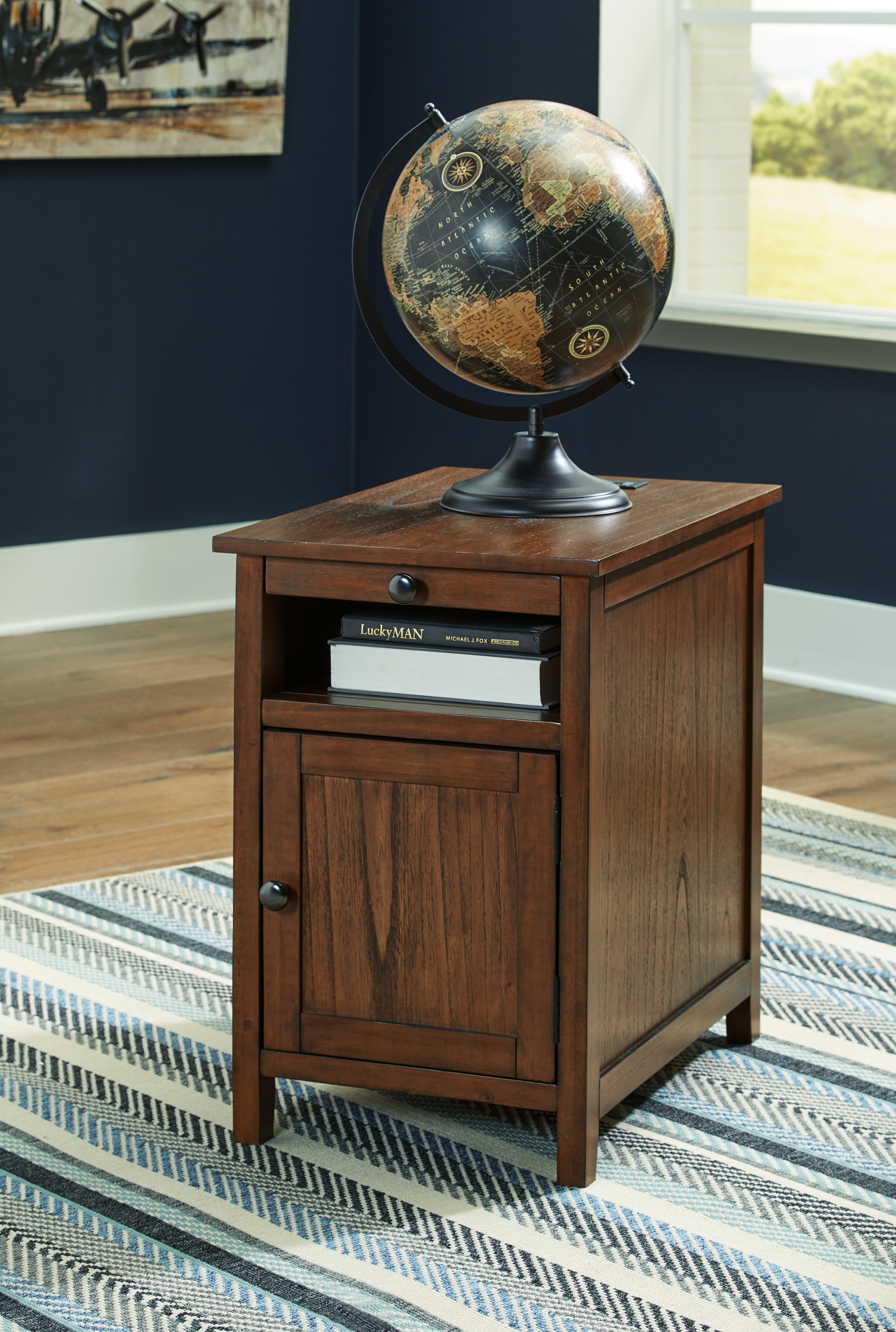A2Z Furniture - Ashley Furniture - Treytown Chairside End Table - Chair Side End Table / Brown - T300-117