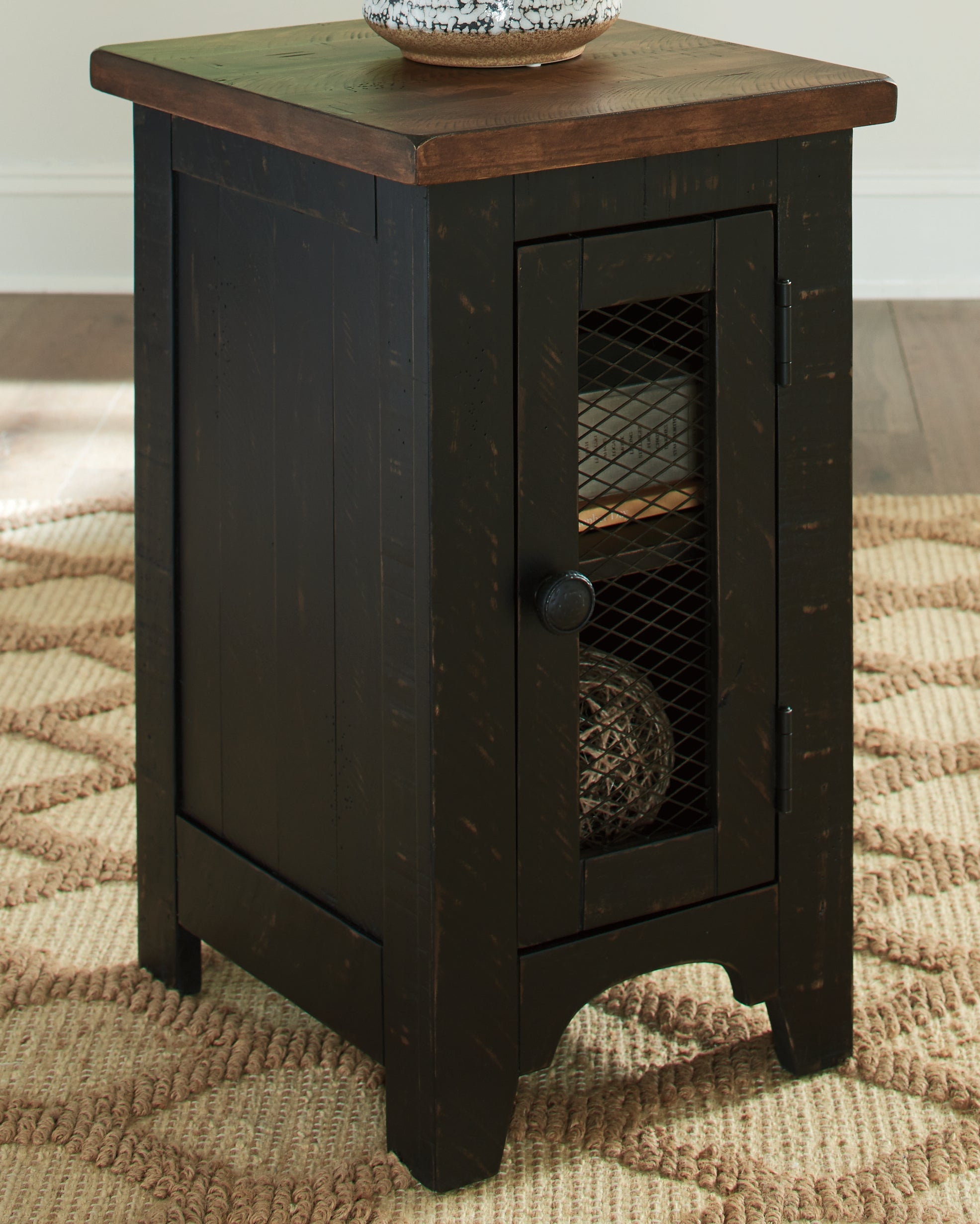 A2Z Furniture - Ashley Furniture - Valebeck Chairside End Table - Chair Side End Table / Black/Brown - T468-7